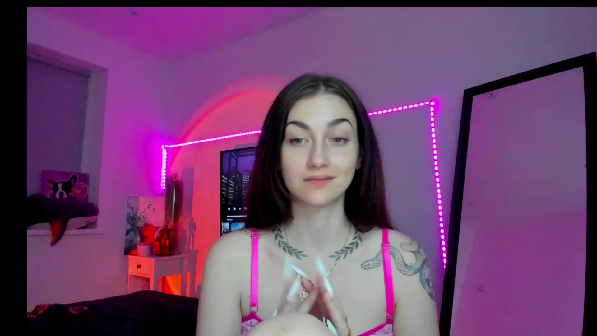 Gallery image thumbnail from Lolly__Pop__'s myfreecams stream on, 09/08/2023, 23:37 image 11 of 20