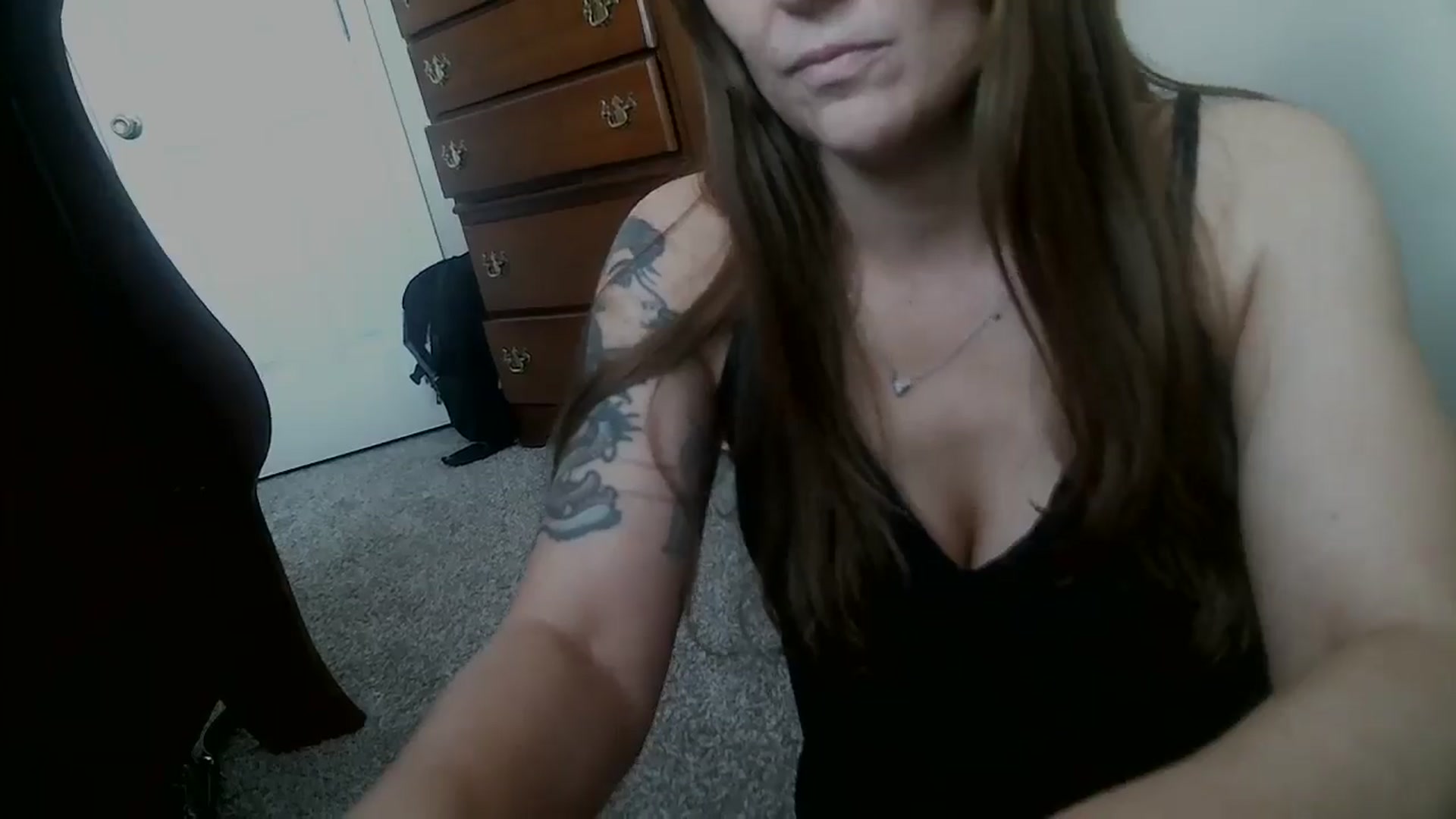 Gallery image thumbnail from Lolokitty33's myfreecams stream on, 01/10/2026, 17:33 image 2 of 20