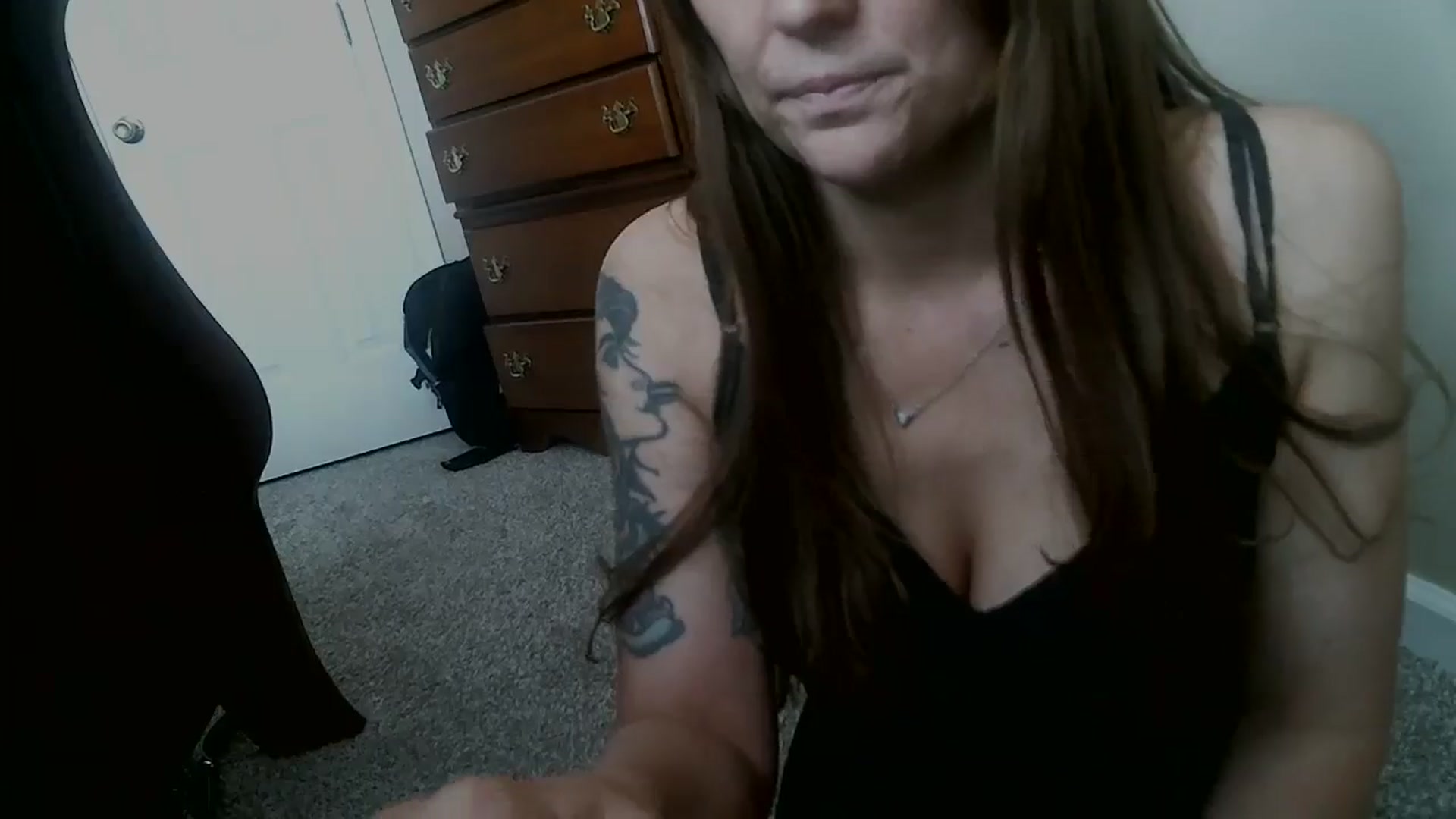 Gallery image thumbnail from Lolokitty33's myfreecams stream on, 01/10/2026, 17:33 image 5 of 20