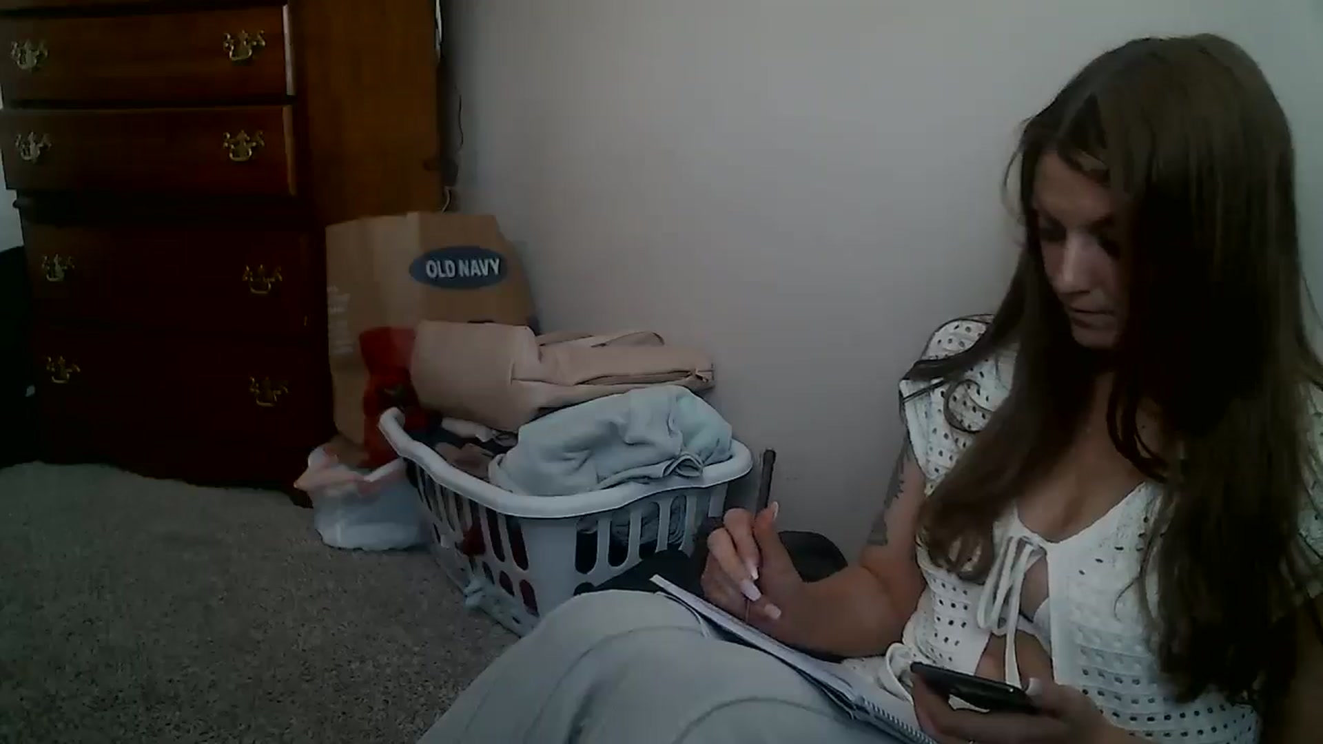 Gallery image thumbnail from Lolokitty33's myfreecams stream on, 01/10/2026, 18:35 image 19 of 20