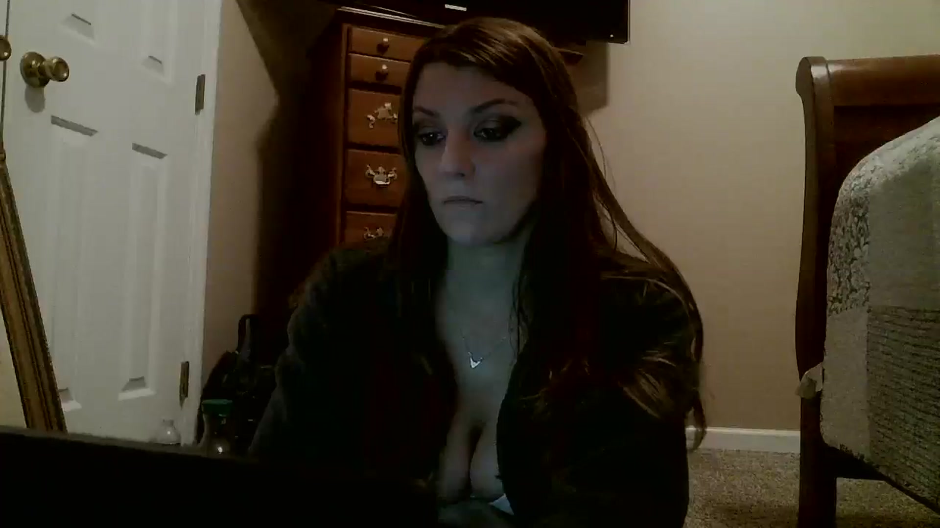 Gallery image thumbnail from Lolokitty33's myfreecams stream on, 01/12/2026, 10:09 image 13 of 20