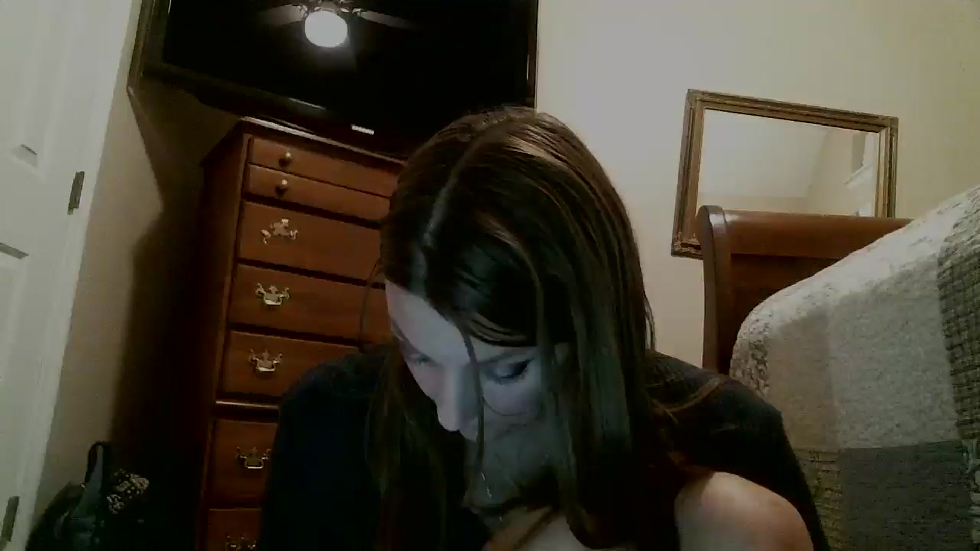 Gallery image thumbnail from Lolokitty33's myfreecams stream on, 01/12/2026, 11:39 image 12 of 20