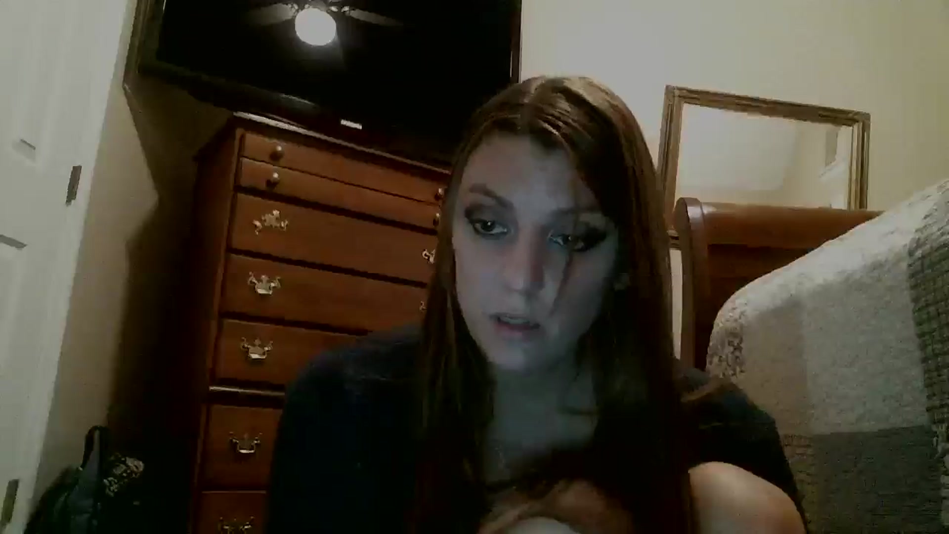 Gallery image thumbnail from Lolokitty33's myfreecams stream on, 01/12/2026, 11:39 image 18 of 20