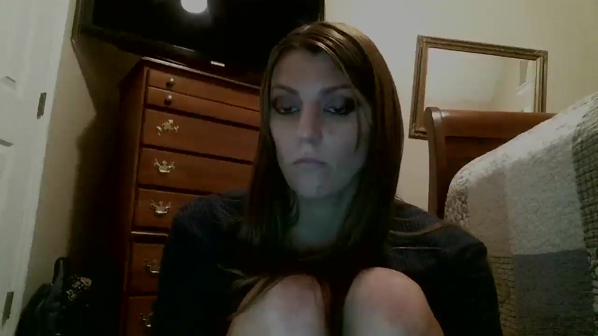 Gallery image thumbnail from Lolokitty33's myfreecams stream on, 01/12/2026, 11:39 image 5 of 20