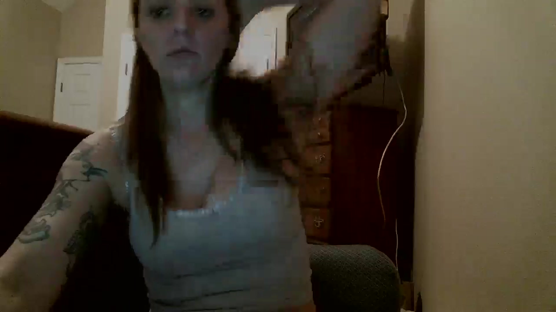 Gallery image thumbnail from Lolokitty33's myfreecams stream on, 01/17/2026, 11:40 image 3 of 20