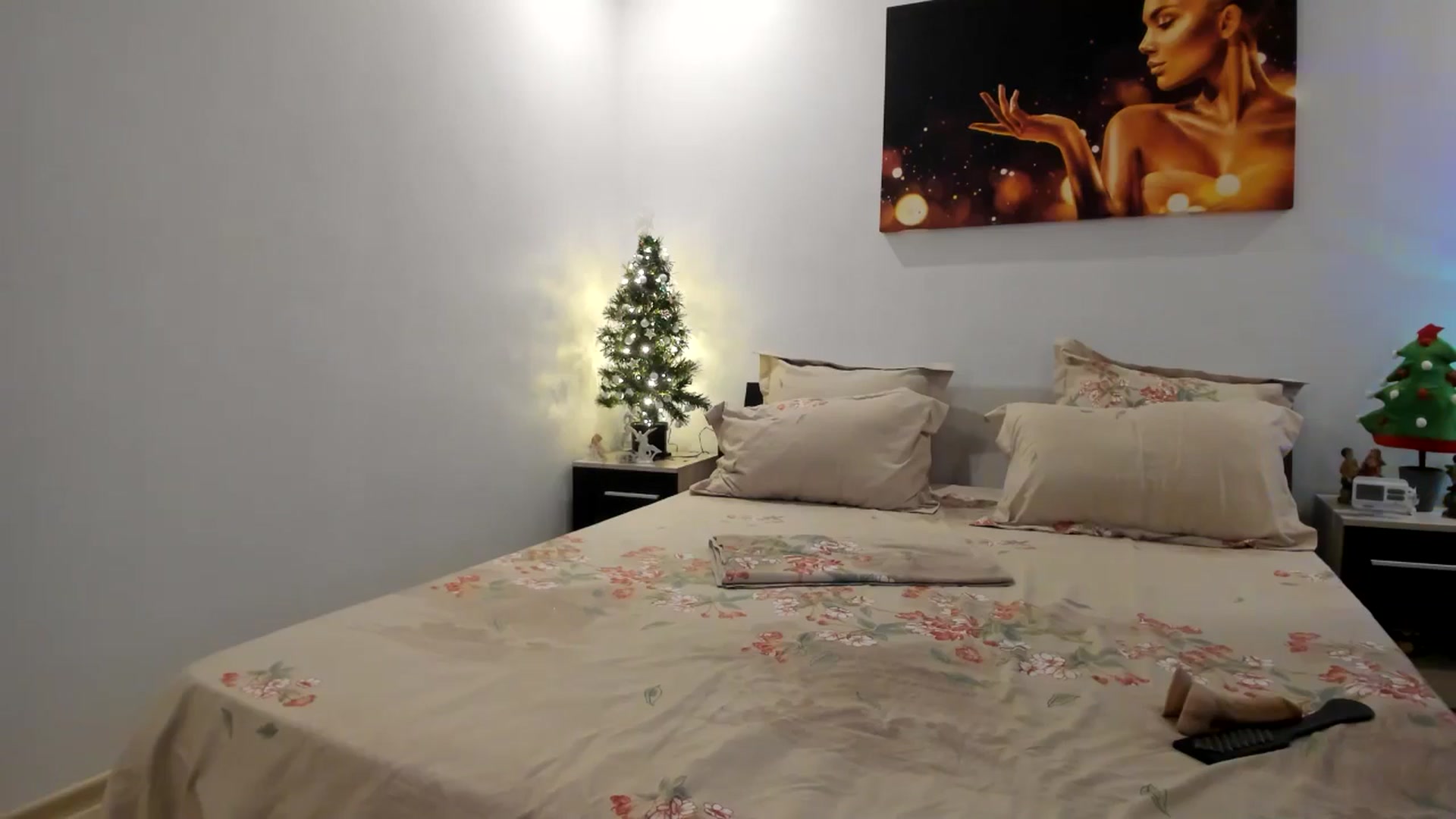 Gallery image thumbnail from LolyBetty's myfreecams stream on, 12/15/2024, 06:38 image 2 of 20