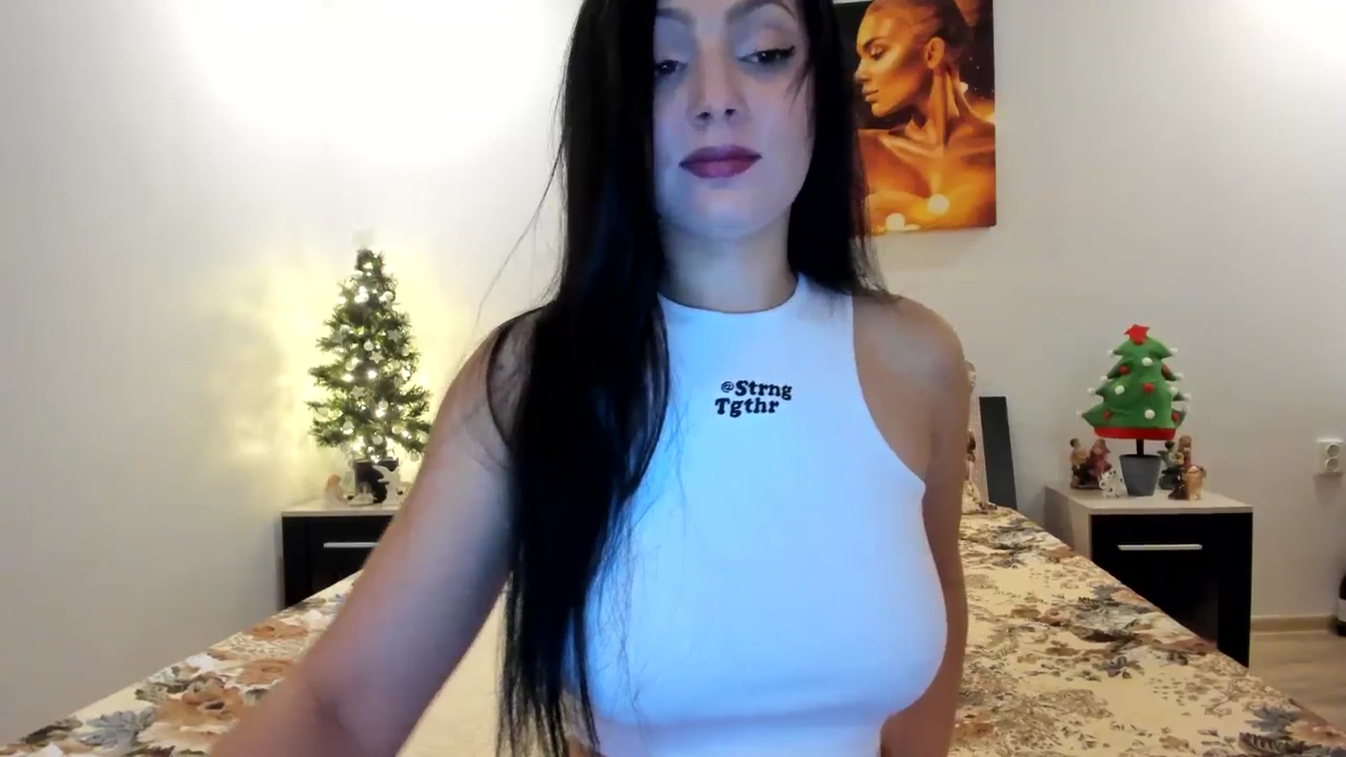 Gallery image thumbnail from LolyBetty's myfreecams stream on, 01/03/2025, 05:47 image 9 of 20