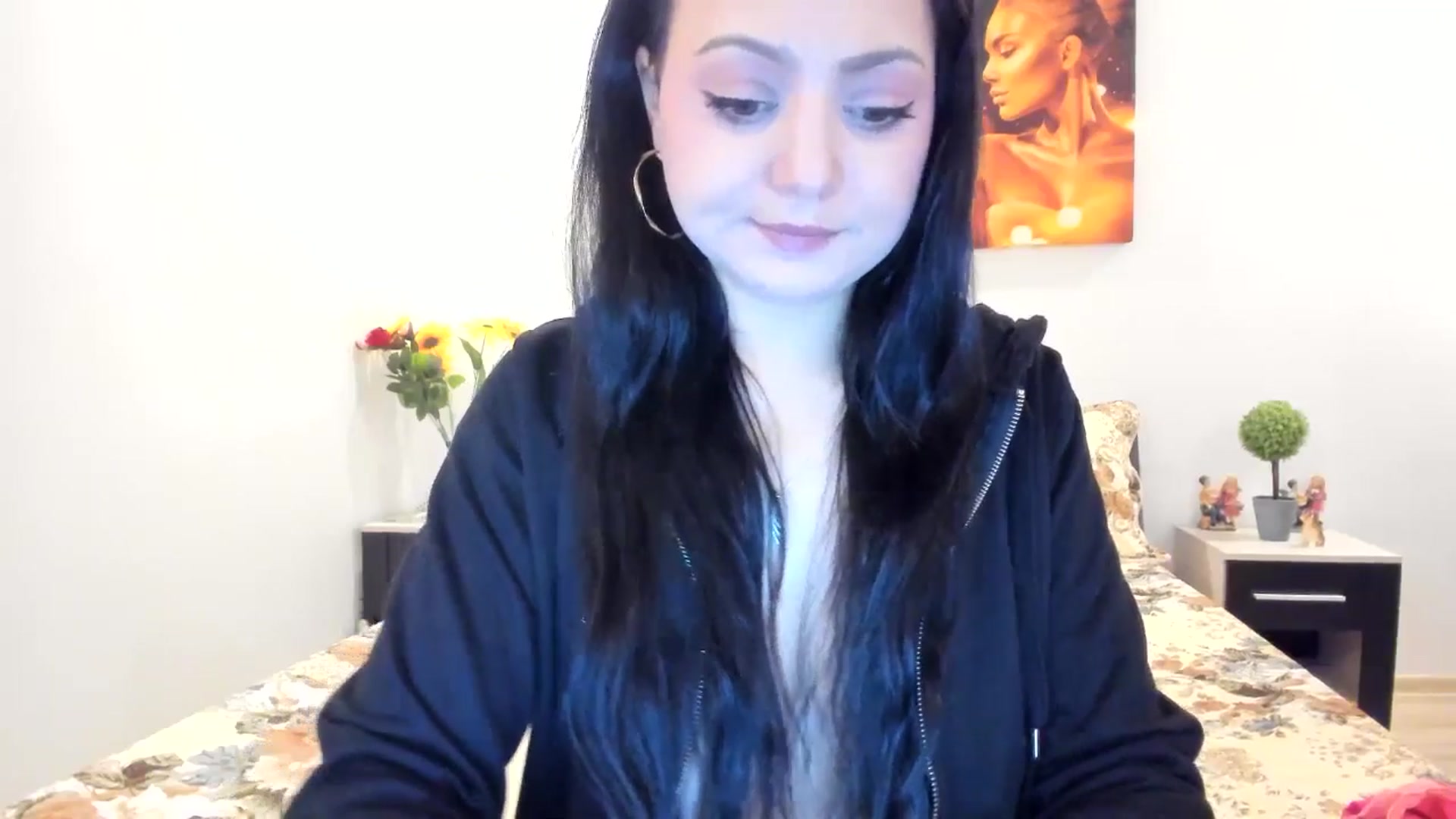 Gallery image thumbnail from LolyBetty's myfreecams stream on, 01/12/2025, 06:17 image 17 of 20