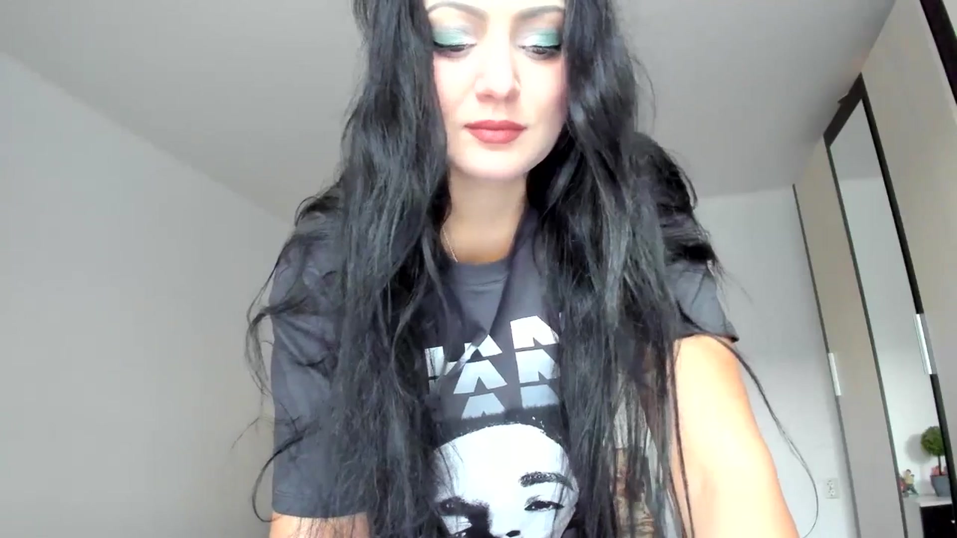 Gallery image thumbnail from LolyBetty's myfreecams stream on, 01/19/2025, 06:35 image 10 of 20