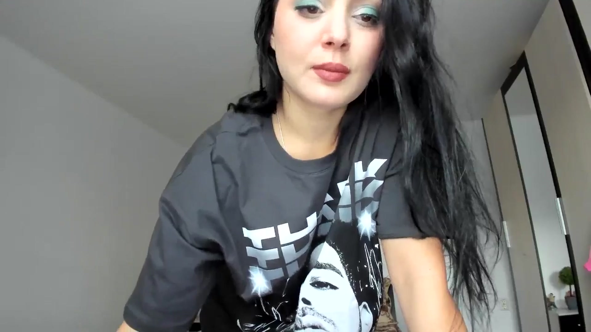 Gallery image thumbnail from LolyBetty's myfreecams stream on, 01/19/2025, 06:35 image 14 of 20