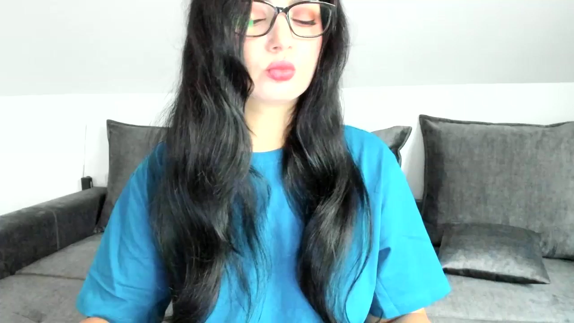 Gallery image thumbnail from LolyBetty's myfreecams stream on, 05/28/2025, 05:32 image 1 of 20