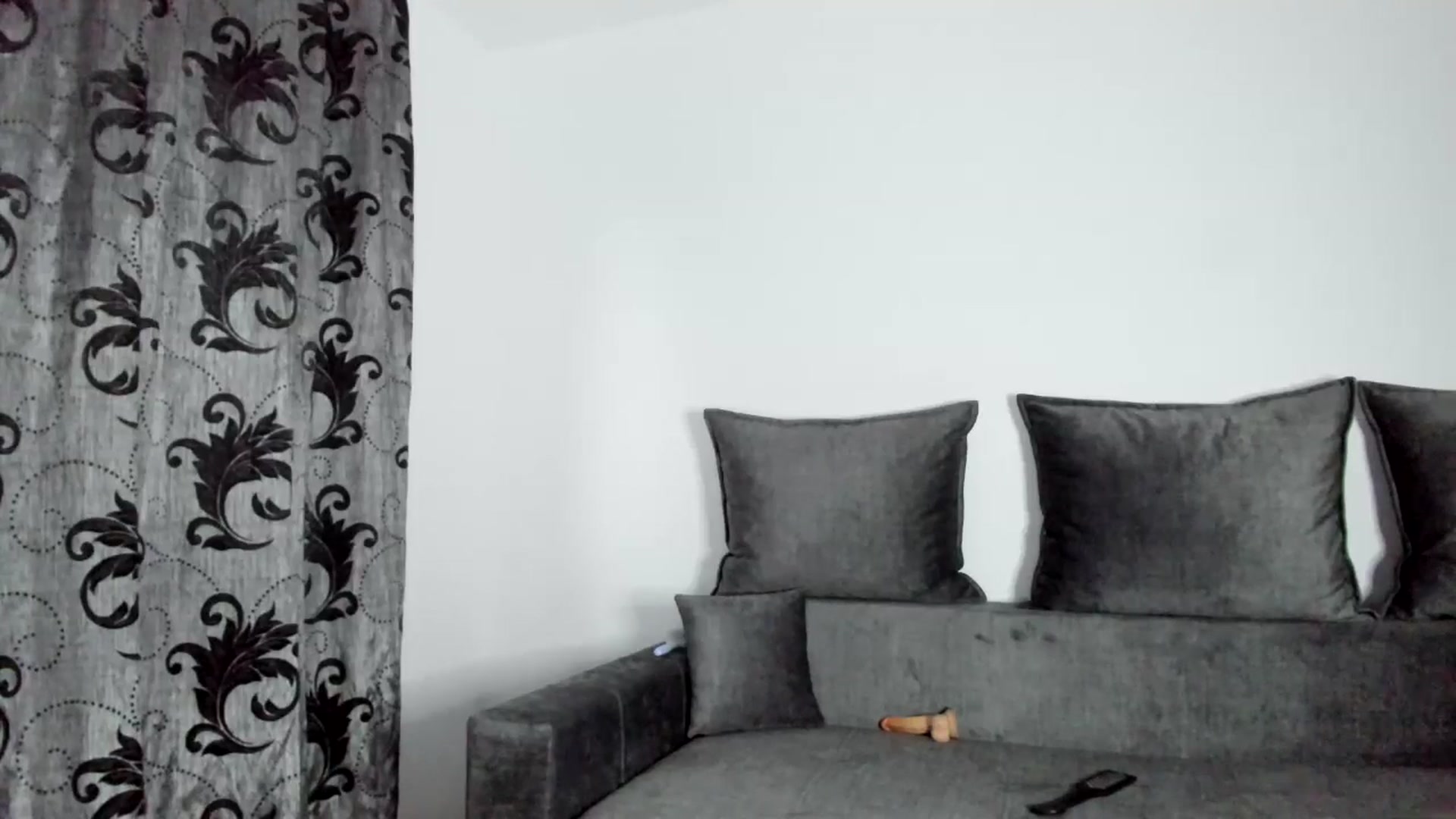 Gallery image thumbnail from LolyBetty's myfreecams stream on, 10/07/2025, 05:12 image 10 of 20