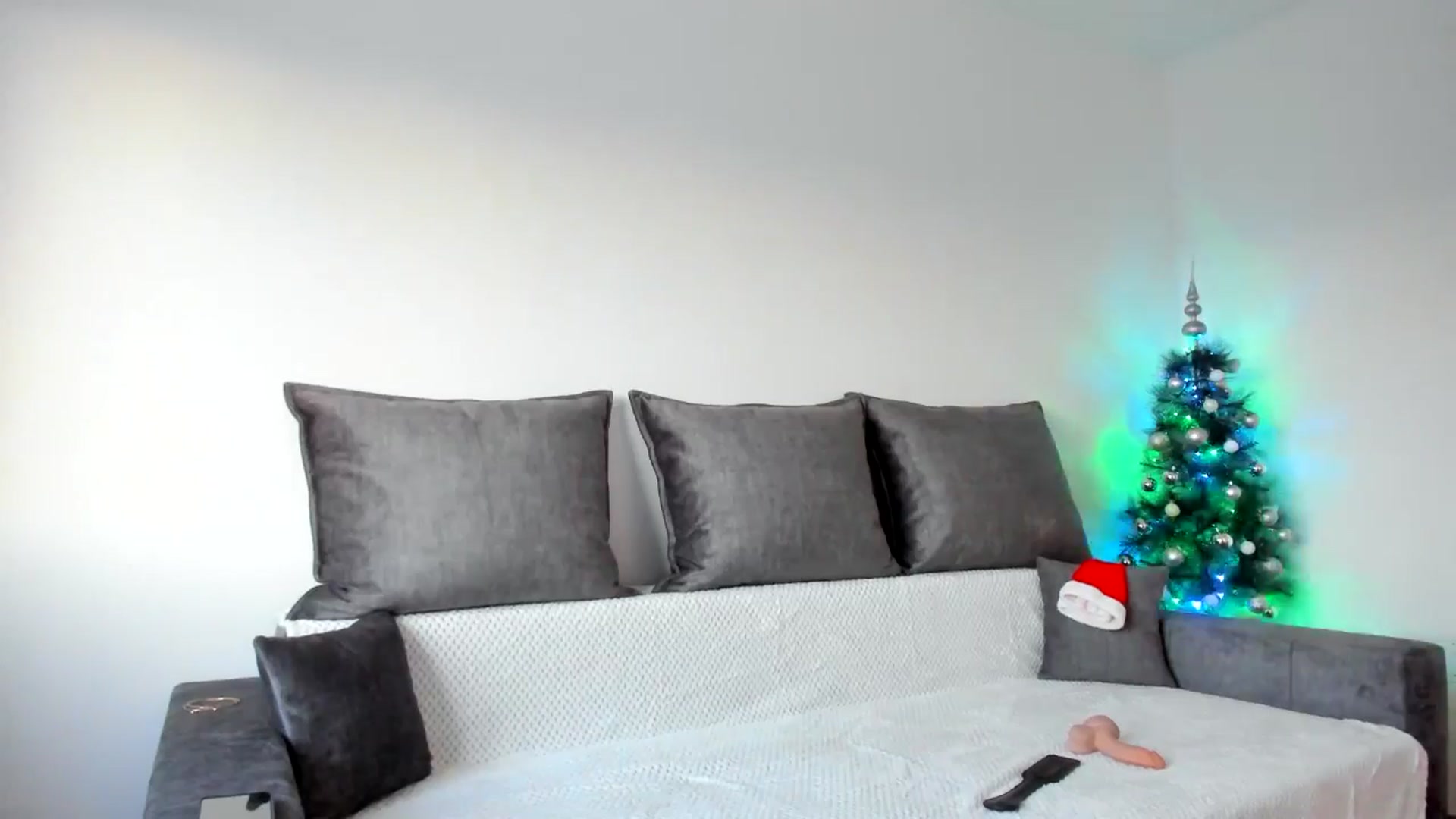 Gallery image thumbnail from LolyBetty's myfreecams stream on, 12/17/2025, 06:18 image 15 of 20