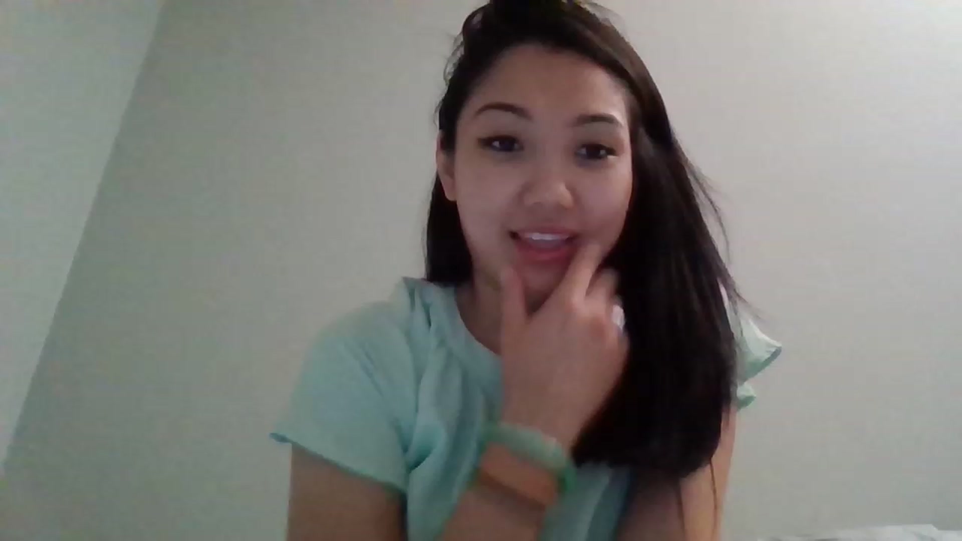Gallery image thumbnail from LondonTipton's myfreecams stream on, 08/17/2023, 05:06 image 1 of 20