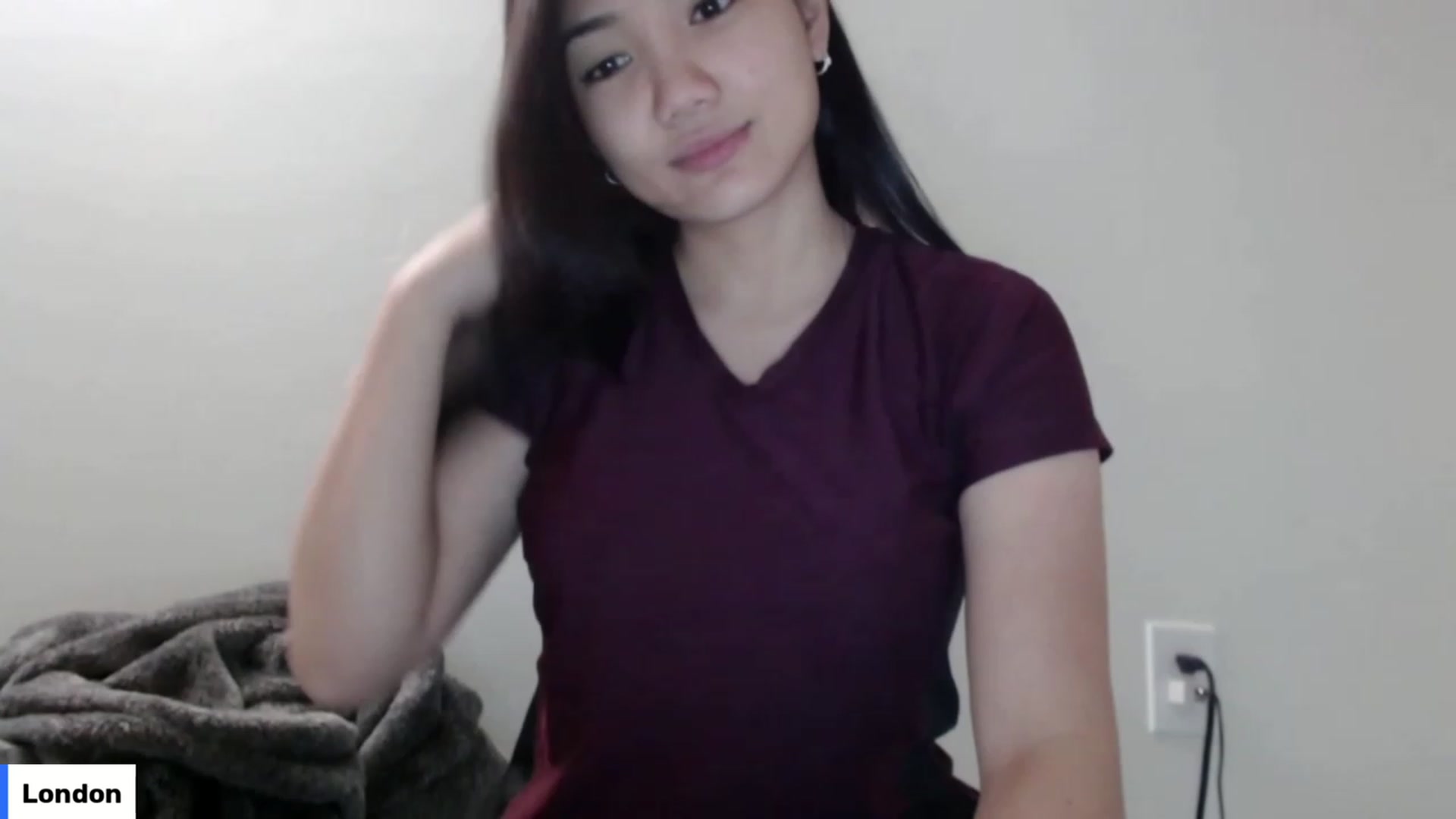 Gallery image thumbnail from LondonTipton's myfreecams stream on, 10/23/2023, 03:09 image 9 of 20