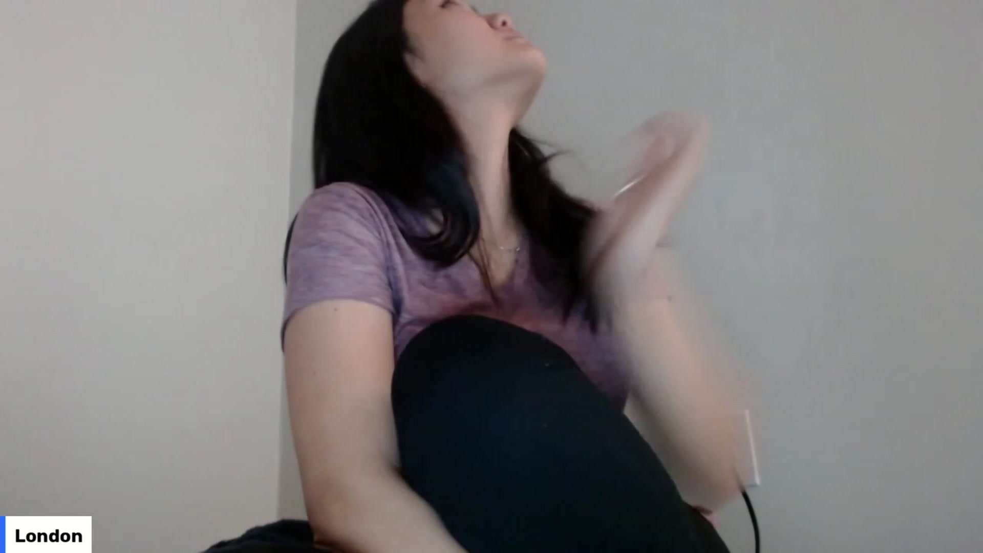 Gallery image thumbnail from LondonTipton's myfreecams stream on, 11/26/2023, 10:12 image 4 of 20