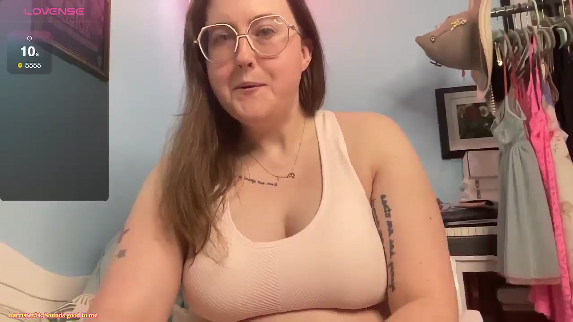 Gallery image thumbnail from LonelyHelena's myfreecams stream on, 03/29/2025, 12:18 image 16 of 20
