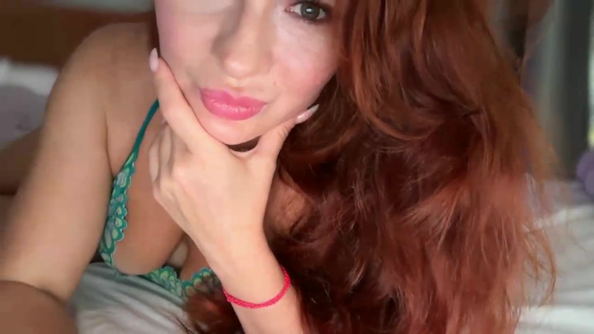 Gallery image thumbnail from Lonely_one's myfreecams stream on, 07/17/2026, 14:06 image 2 of 20