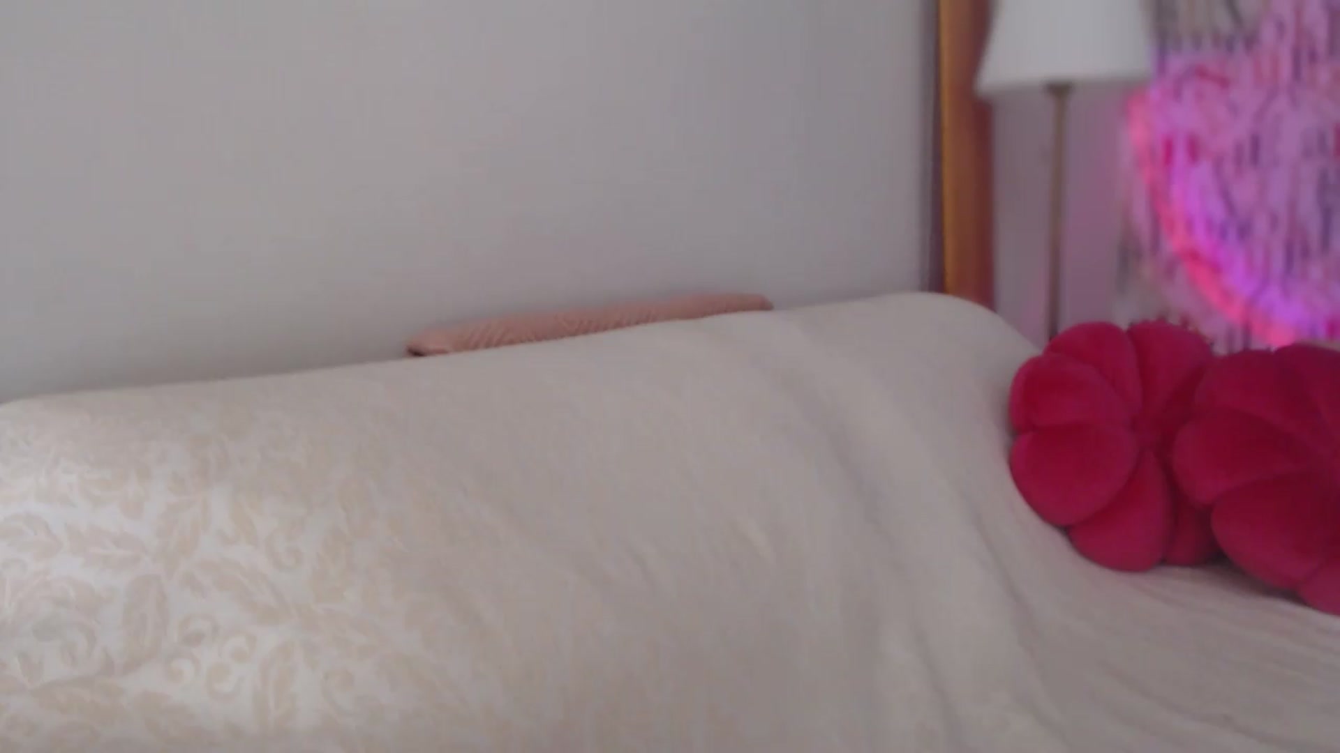 Gallery image thumbnail from Lonely_one's myfreecams stream on, 07/24/2026, 16:23 image 10 of 20