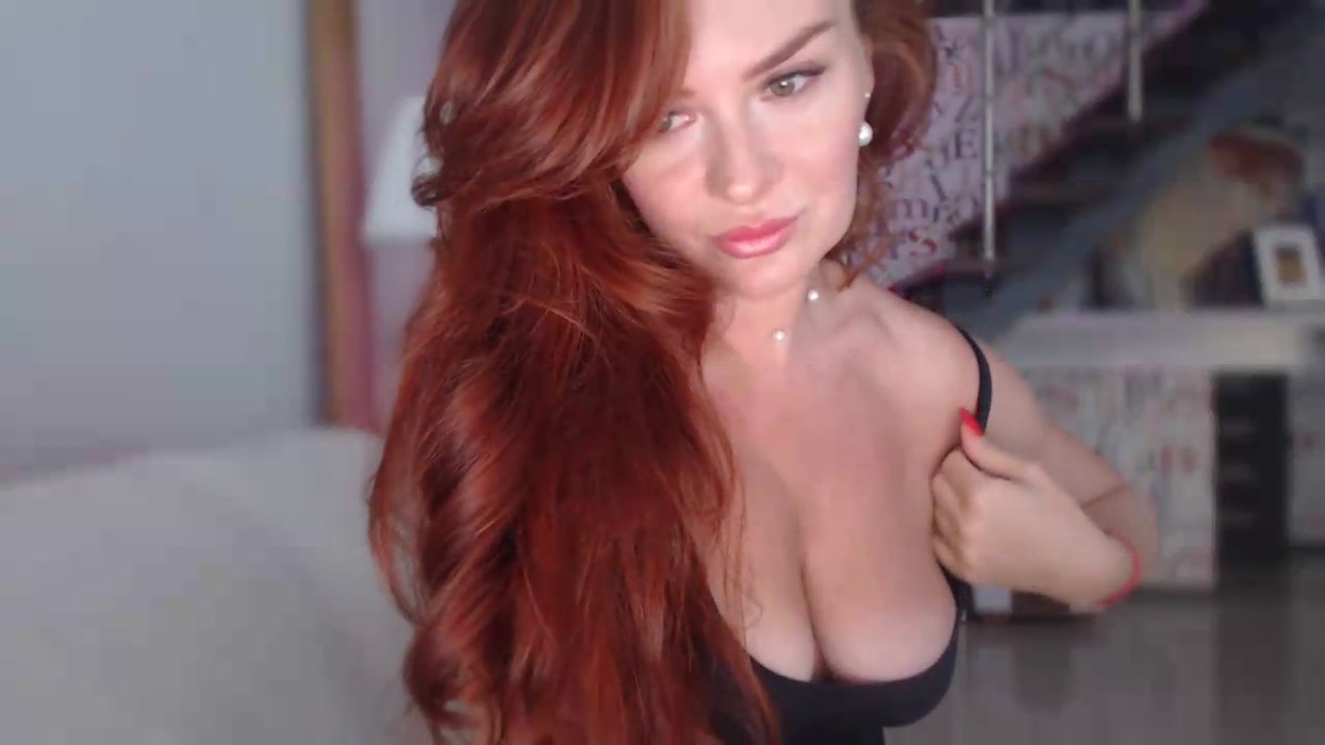 Gallery image thumbnail from Lonely_one's myfreecams stream on, 07/28/2026, 16:33 image 16 of 20