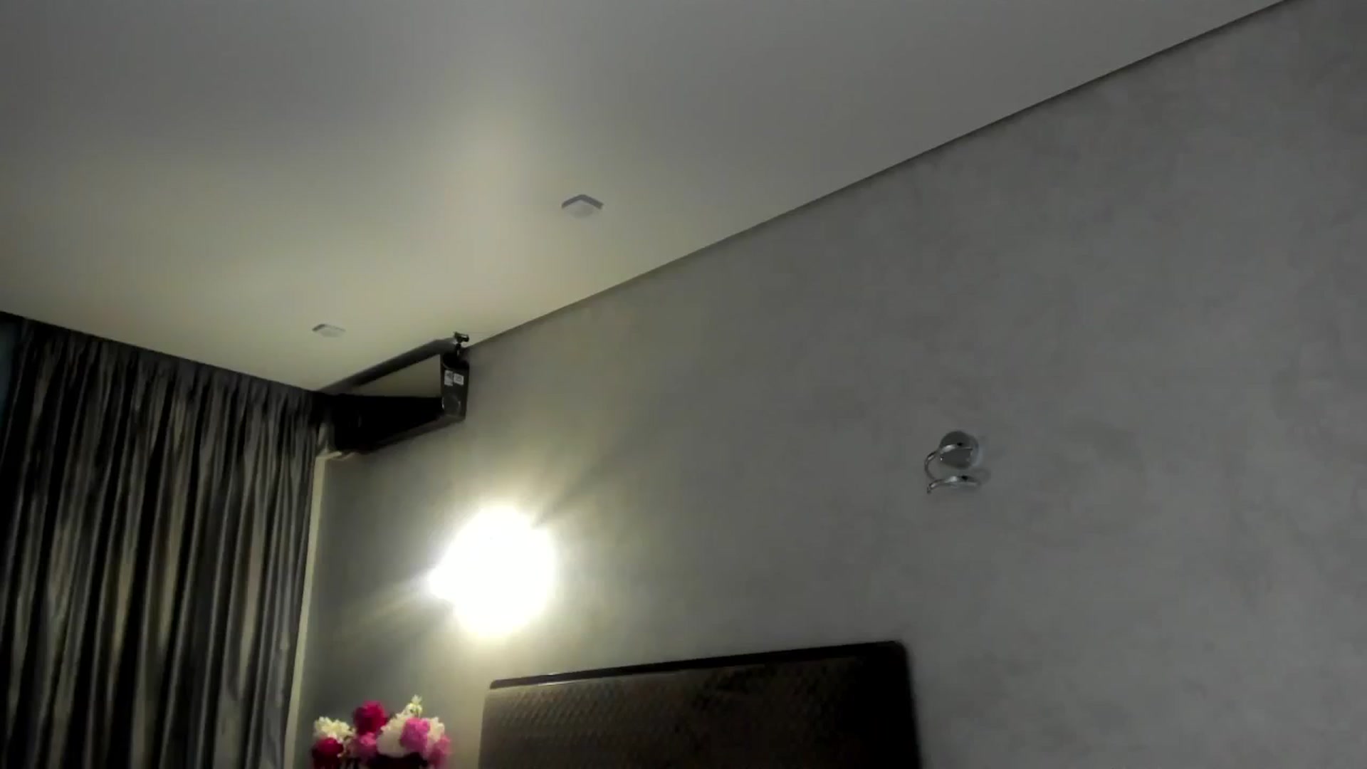 Gallery image thumbnail from LookAtKate's myfreecams stream on, 05/16/2024, 22:24 image 13 of 20
