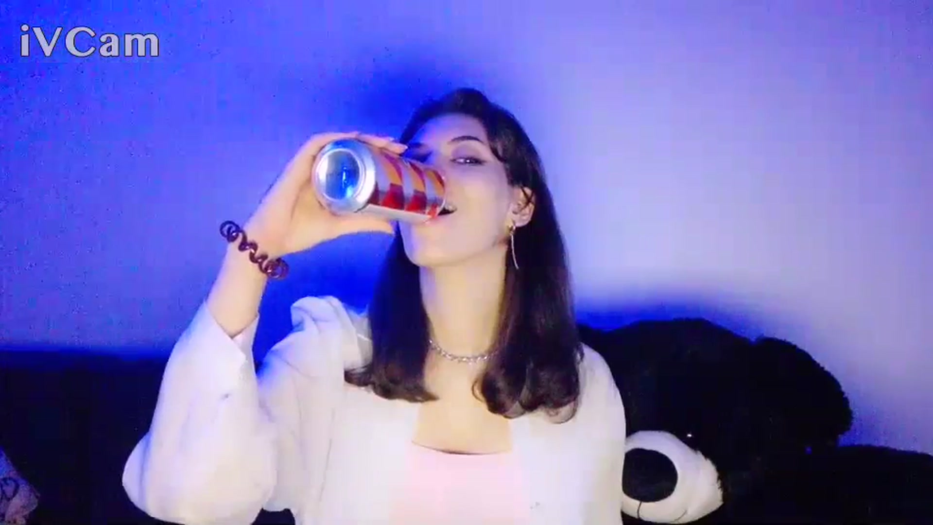 Gallery image thumbnail from LoonyShine's myfreecams stream on, 12/03/2023, 16:41 image 11 of 20