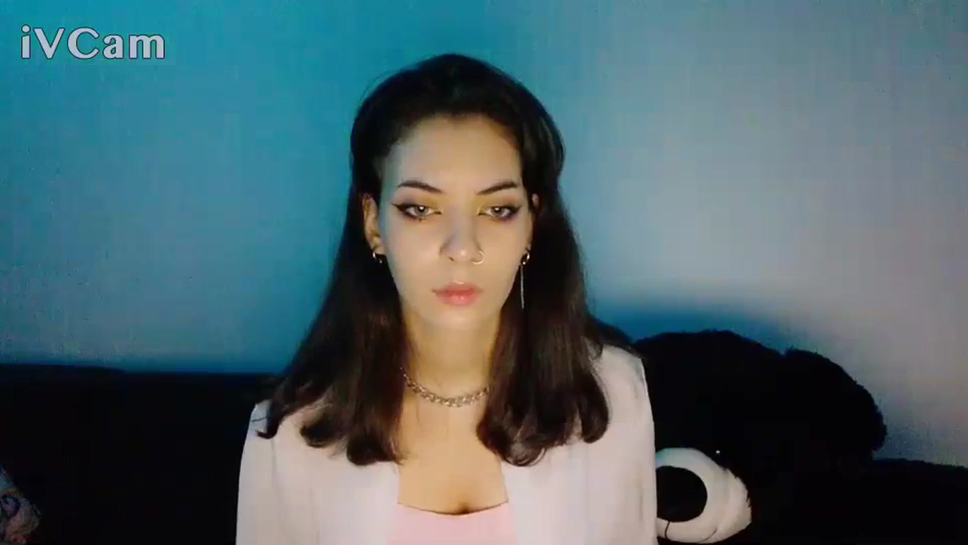 Gallery image thumbnail from LoonyShine's myfreecams stream on, 12/03/2023, 16:41 image 3 of 20