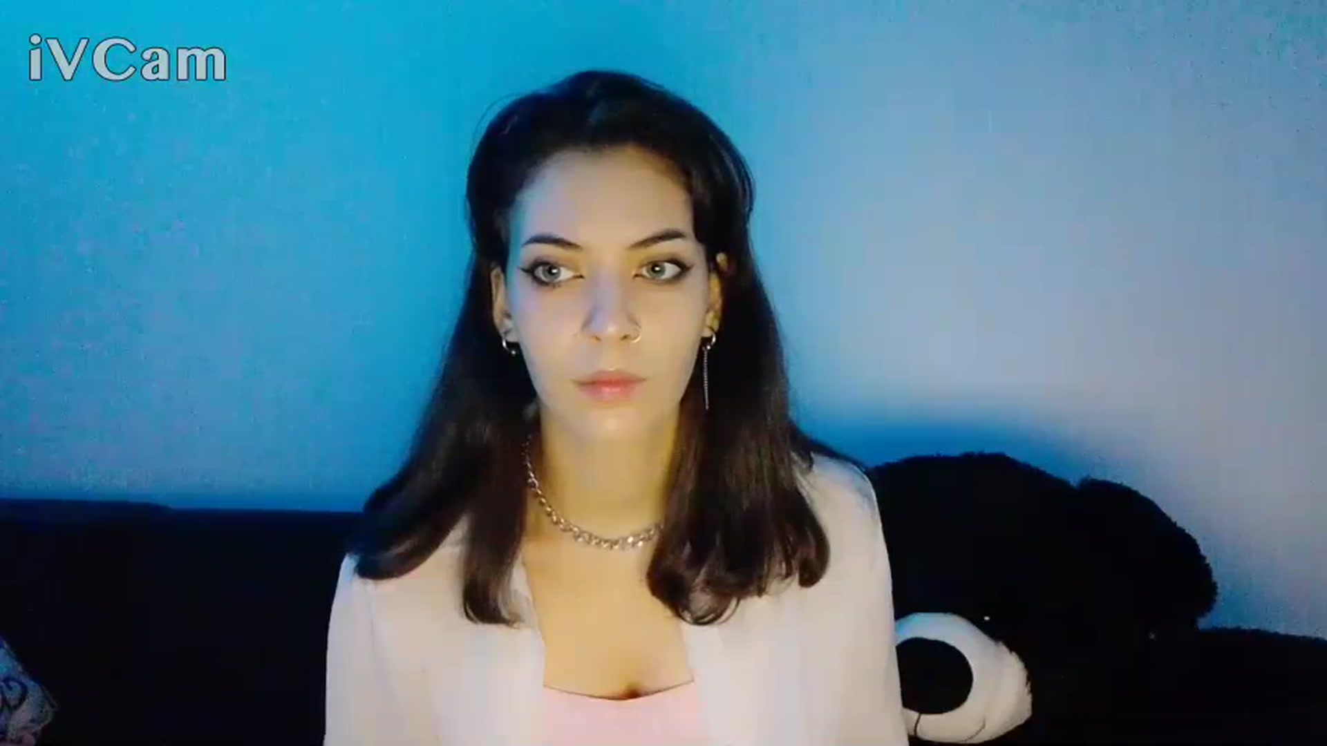 Gallery image thumbnail from LoonyShine's myfreecams stream on, 12/03/2023, 16:41 image 2 of 20