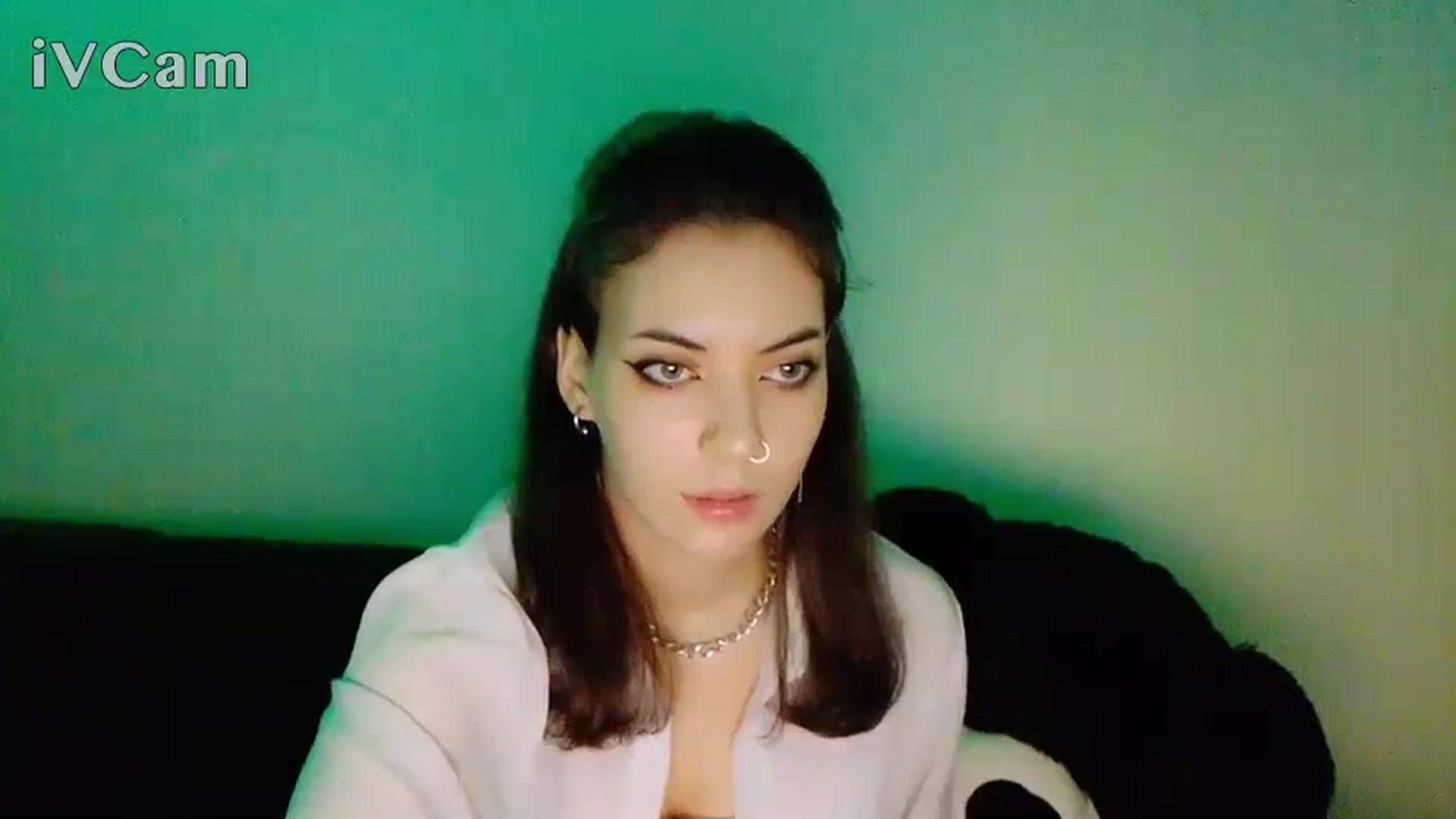 Gallery image thumbnail from LoonyShine's myfreecams stream on, 12/03/2023, 17:44 image 9 of 20