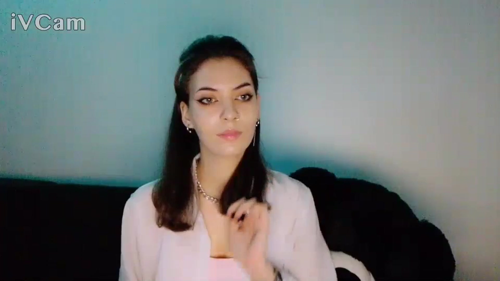 Gallery image thumbnail from LoonyShine's myfreecams stream on, 12/03/2023, 17:44 image 2 of 20