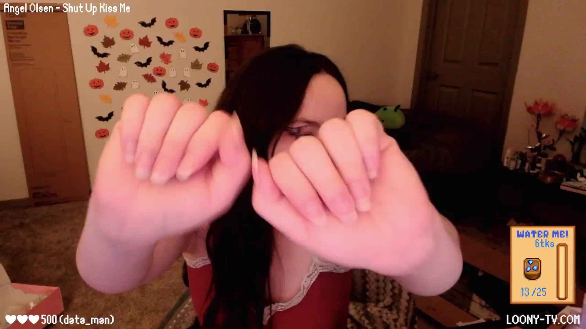 Gallery image thumbnail from LoonyTV's myfreecams stream on, 11/17/2025, 24:21 image 15 of 20