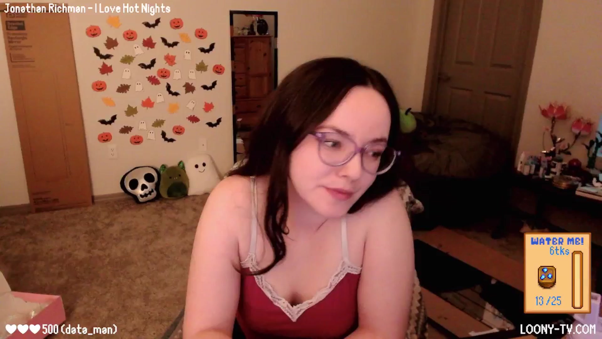 Gallery image thumbnail from LoonyTV's myfreecams stream on, 11/17/2025, 24:21 image 6 of 20