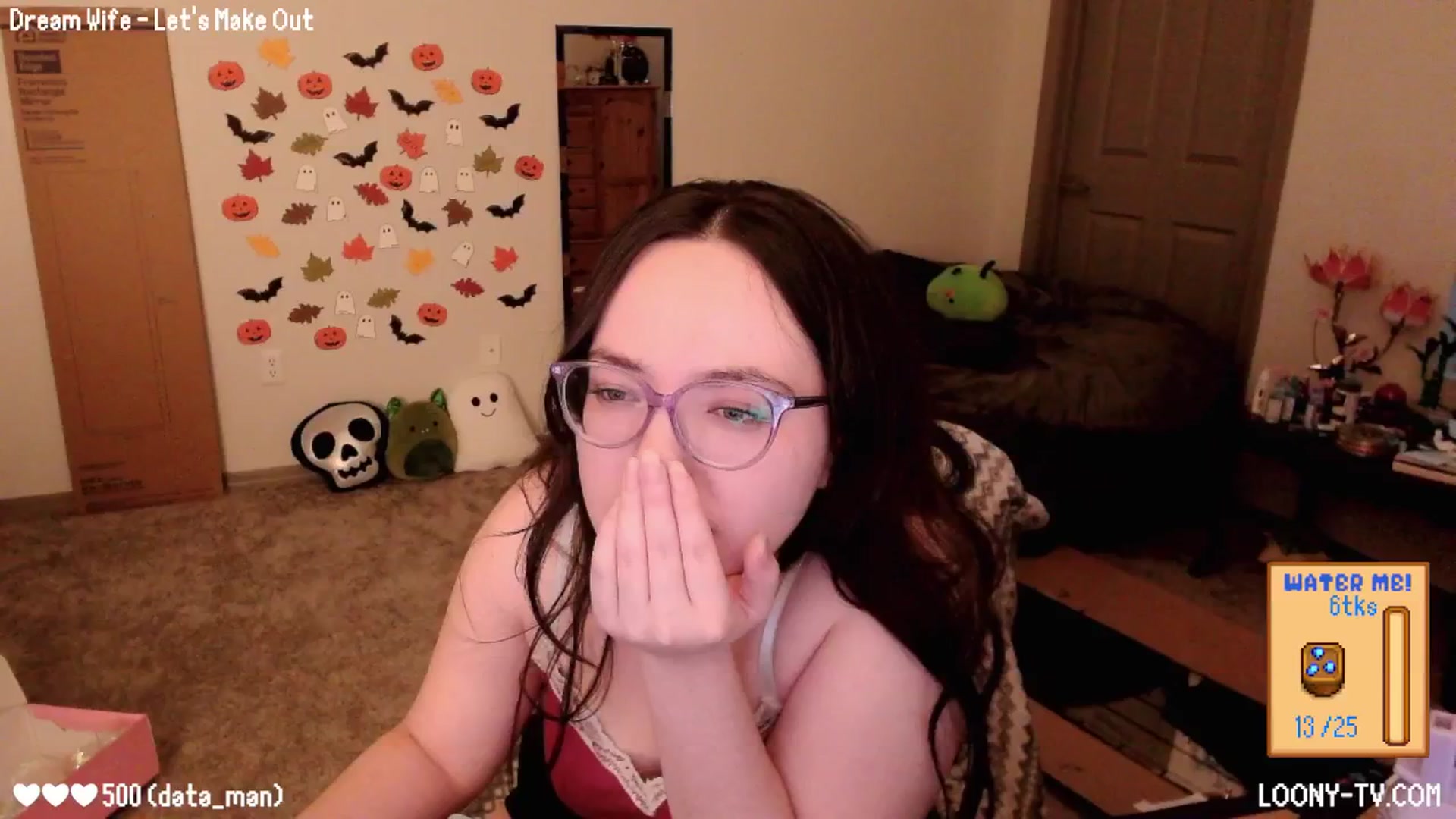 Gallery image thumbnail from LoonyTV's myfreecams stream on, 11/17/2025, 24:21 image 9 of 20