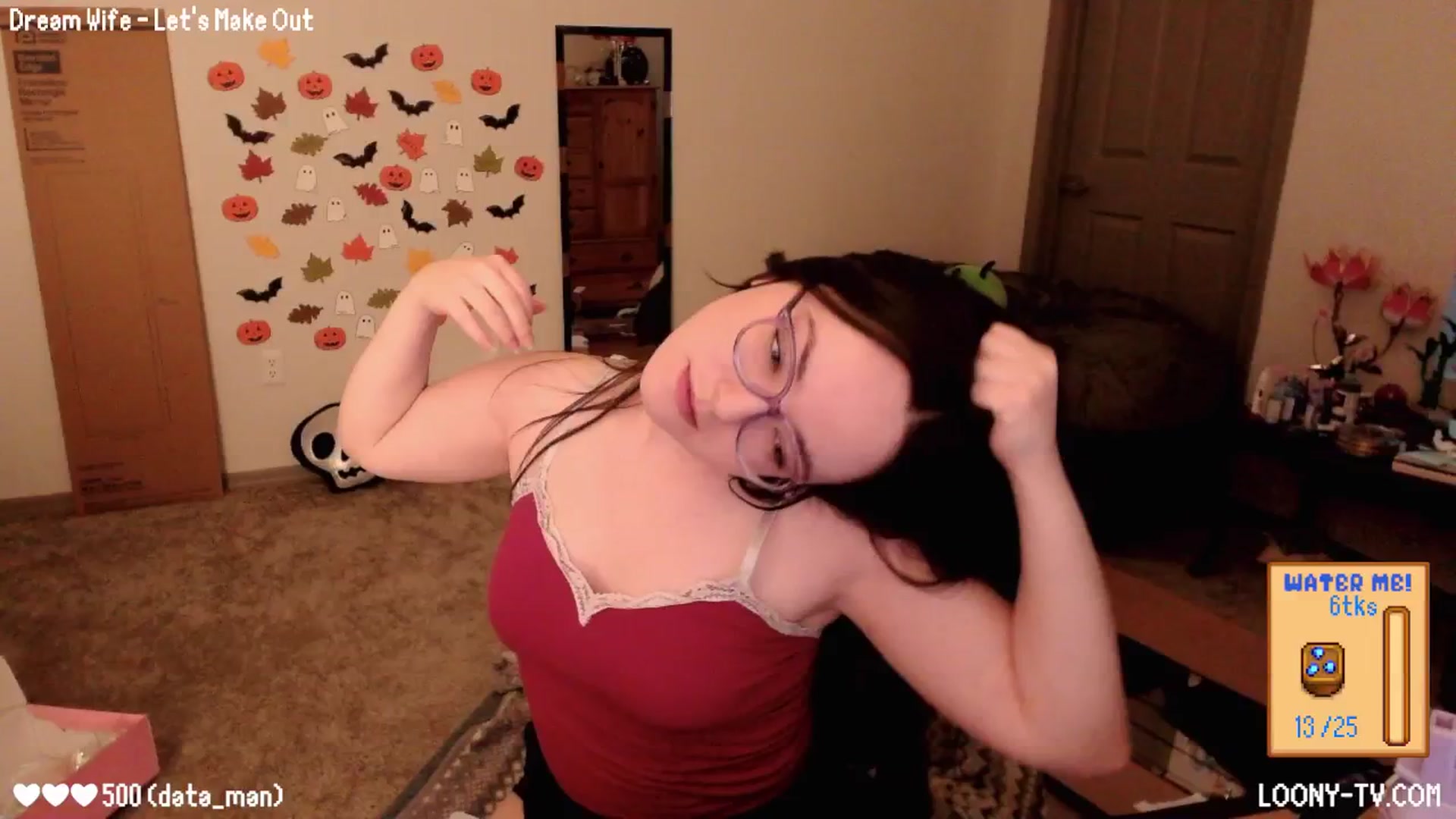 Gallery image thumbnail from LoonyTV's myfreecams stream on, 11/17/2025, 24:21 image 8 of 20