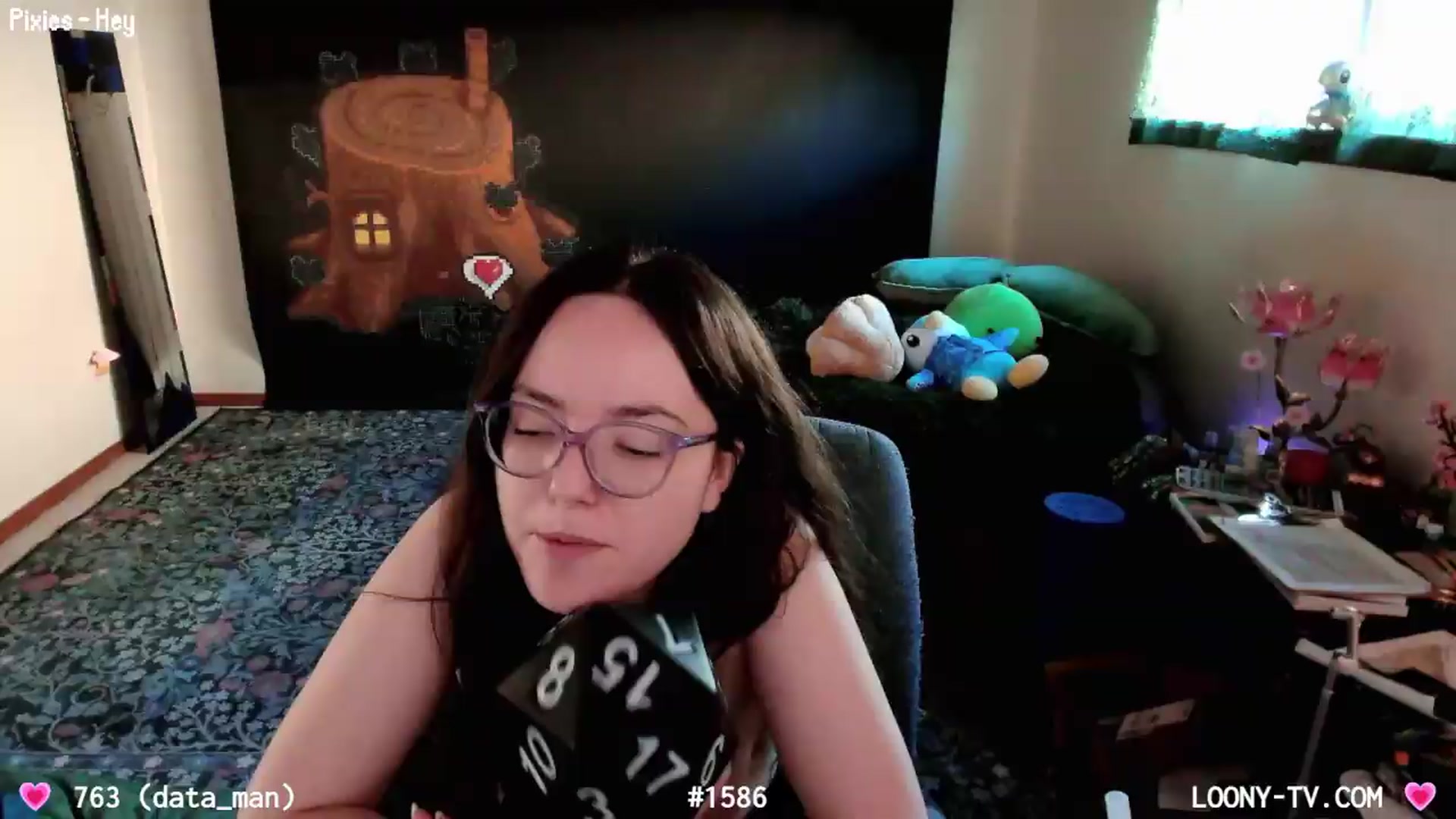 Gallery image thumbnail from LoonyTV's myfreecams stream on, 07/26/2026, 23:30 image 15 of 20