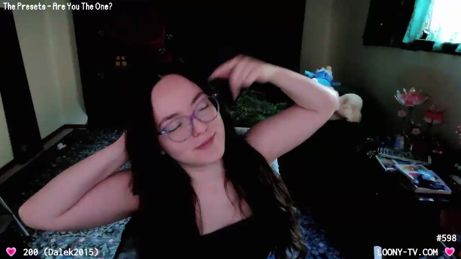 Gallery image thumbnail from LoonyTV's myfreecams stream on, 08/03/2026, 23:08 image 20 of 20