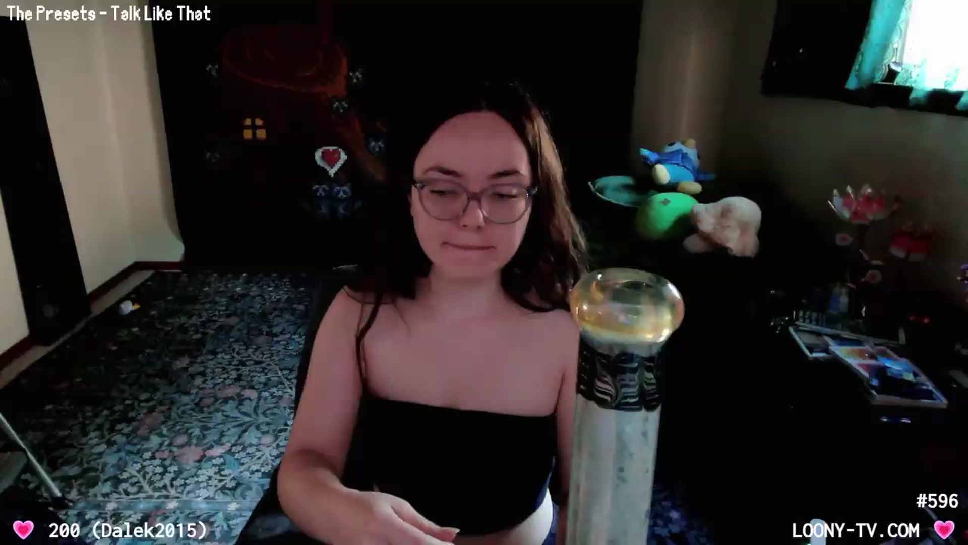 Gallery image thumbnail from LoonyTV's myfreecams stream on, 08/03/2026, 23:08 image 17 of 20