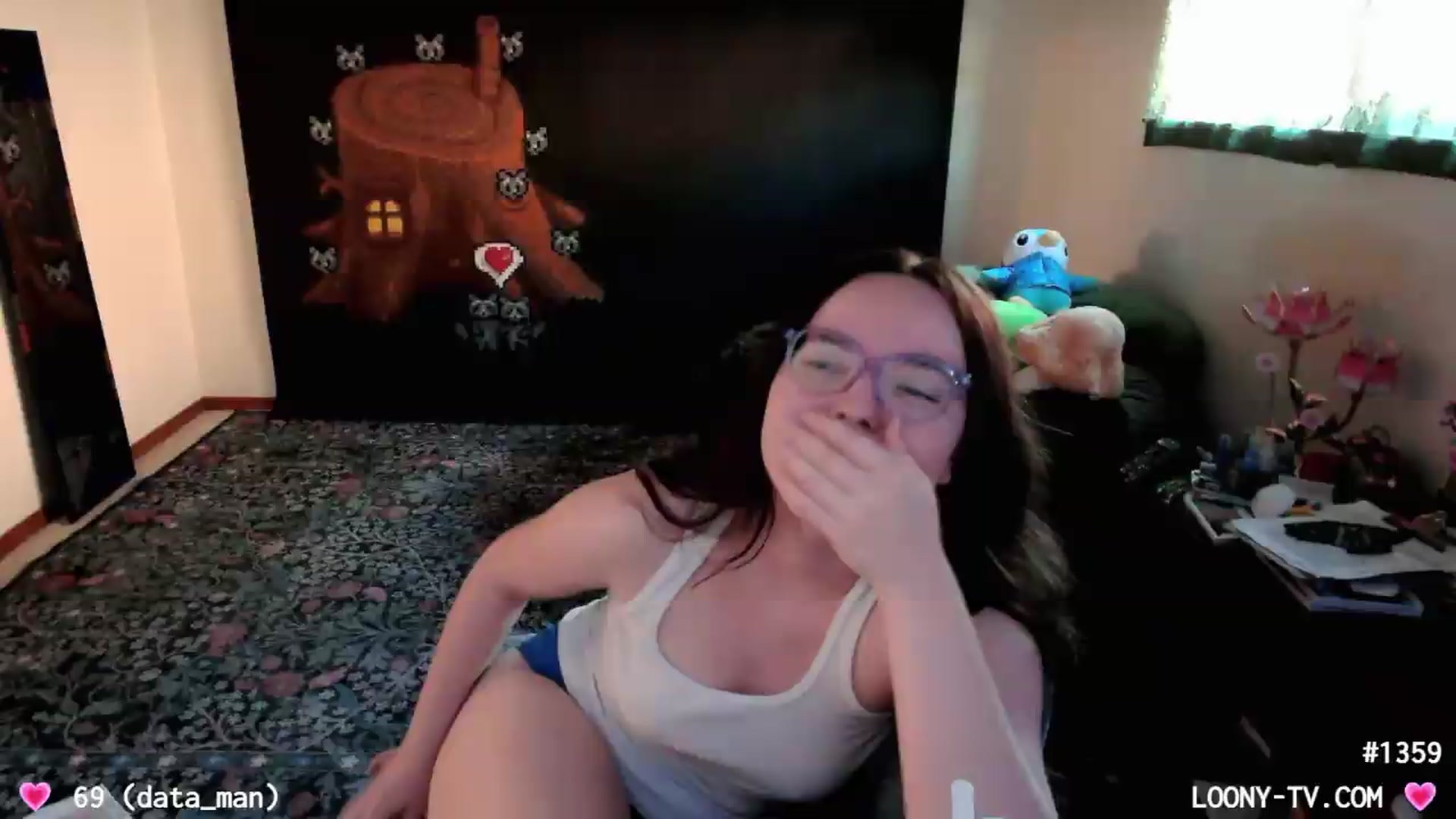 Gallery image thumbnail from LoonyTV's myfreecams stream on, 08/15/2026, 23:03 image 3 of 20