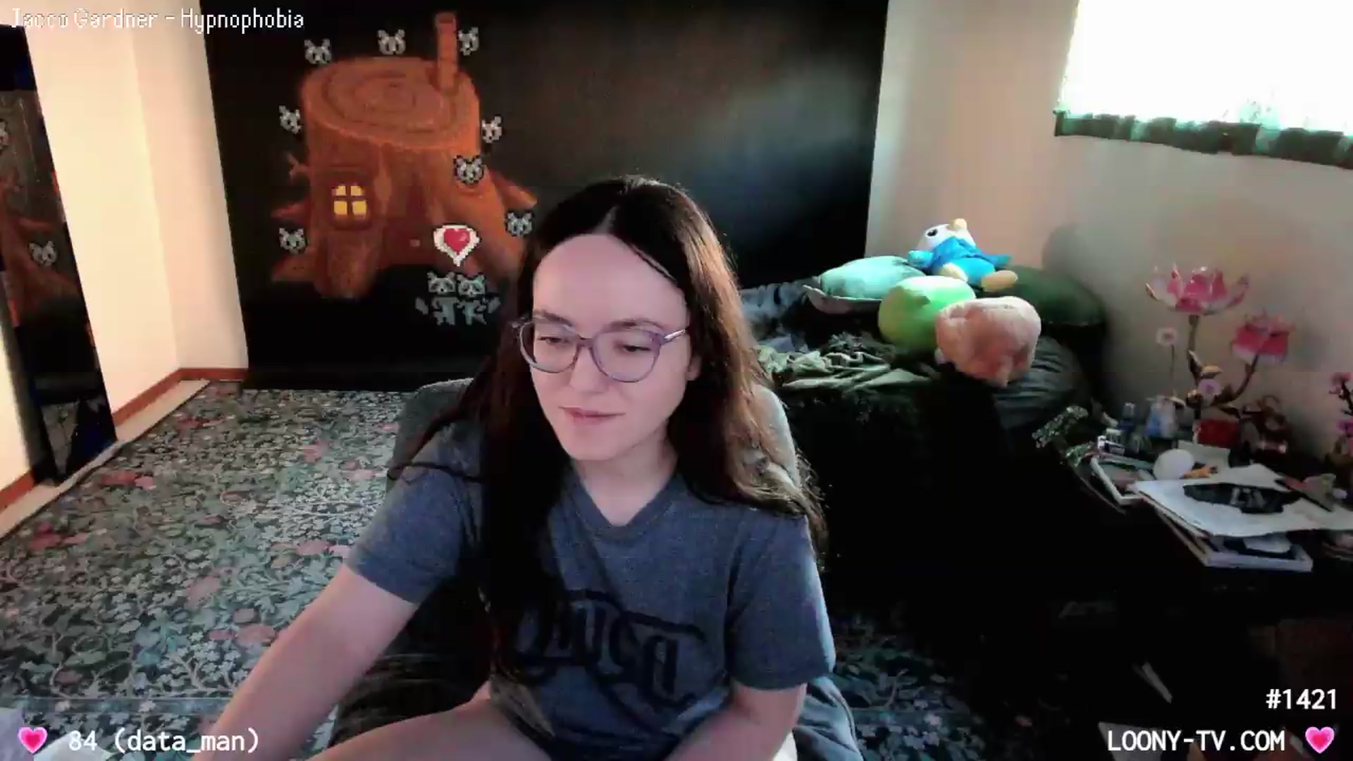 Gallery image thumbnail from LoonyTV's myfreecams stream on, 08/18/2026, 23:45 image 9 of 20