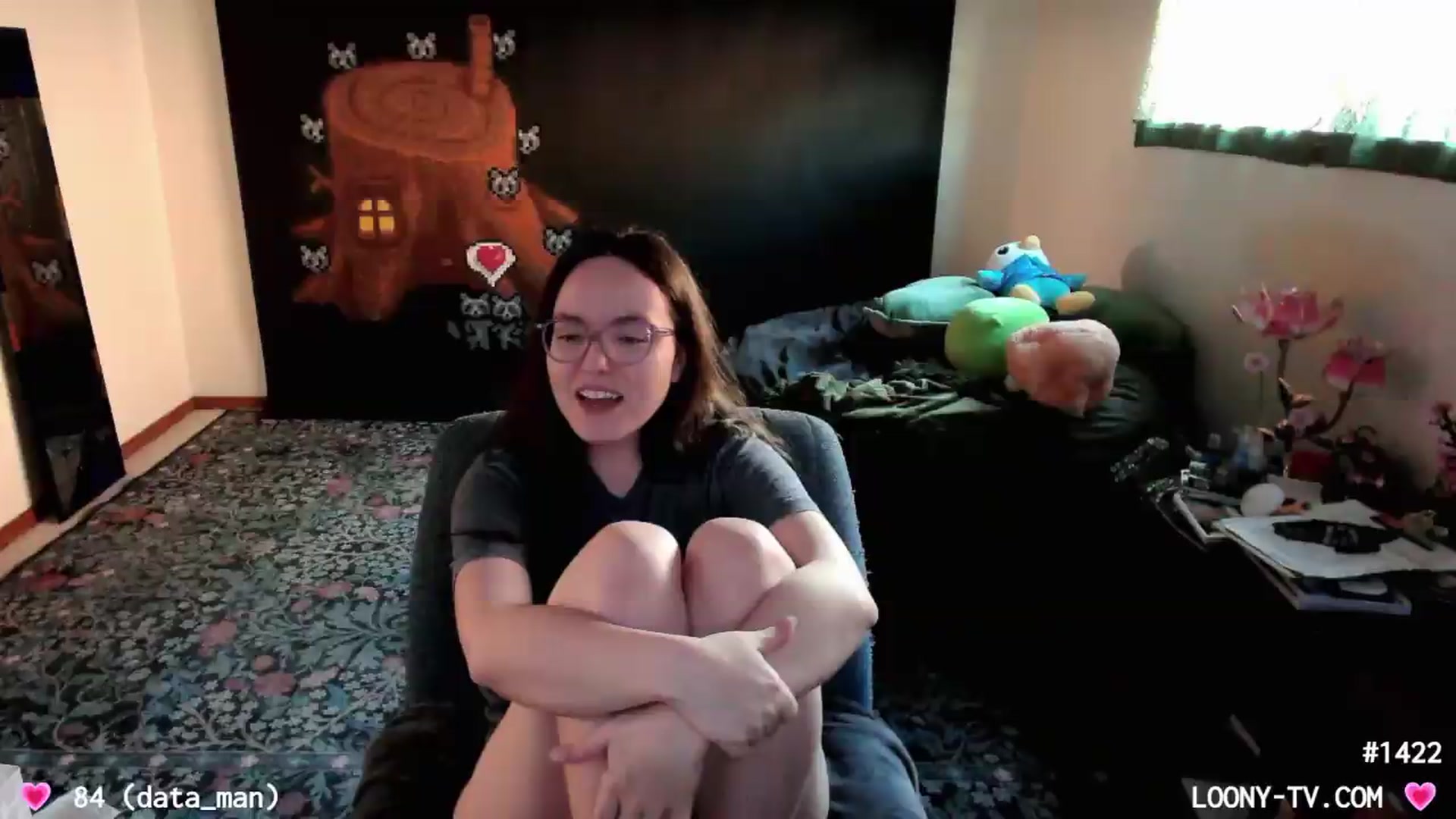 Gallery image thumbnail from LoonyTV's myfreecams stream on, 08/18/2026, 23:45 image 7 of 20
