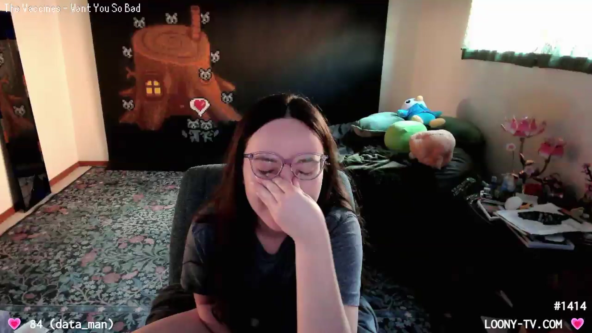 Gallery image thumbnail from LoonyTV's myfreecams stream on, 08/18/2026, 23:45 image 10 of 20