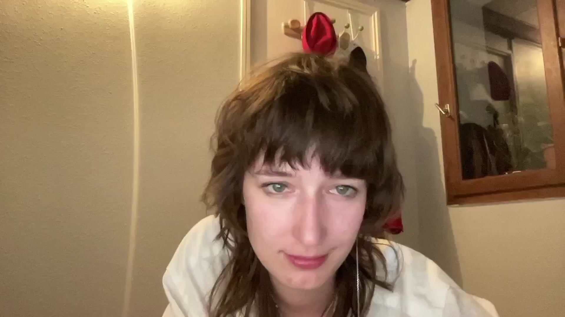 Gallery image thumbnail from LoooneyTunes's myfreecams stream on, 10/05/2024, 21:48 image 13 of 20