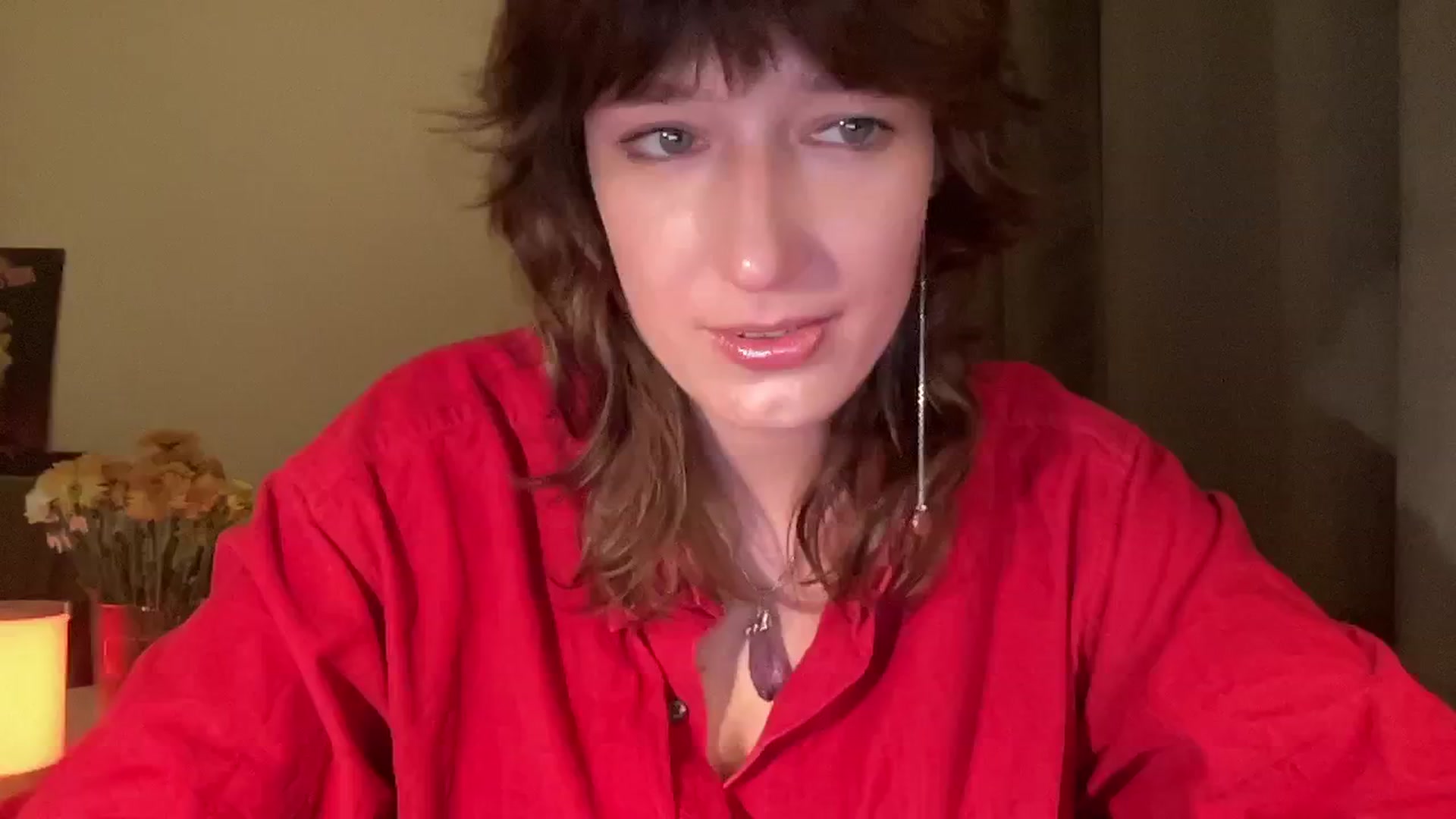 Gallery image thumbnail from LoooneyTunes's myfreecams stream on, 10/12/2024, 19:27 image 10 of 20