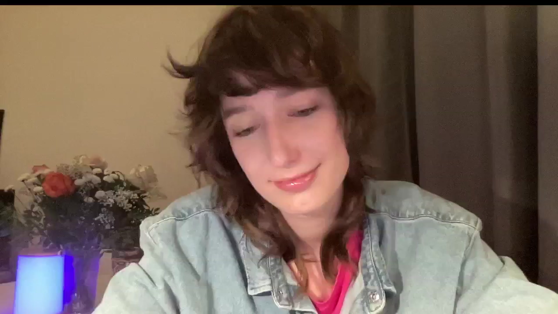 Gallery image thumbnail from LoooneyTunes's myfreecams stream on, 10/16/2024, 20:26 image 3 of 20