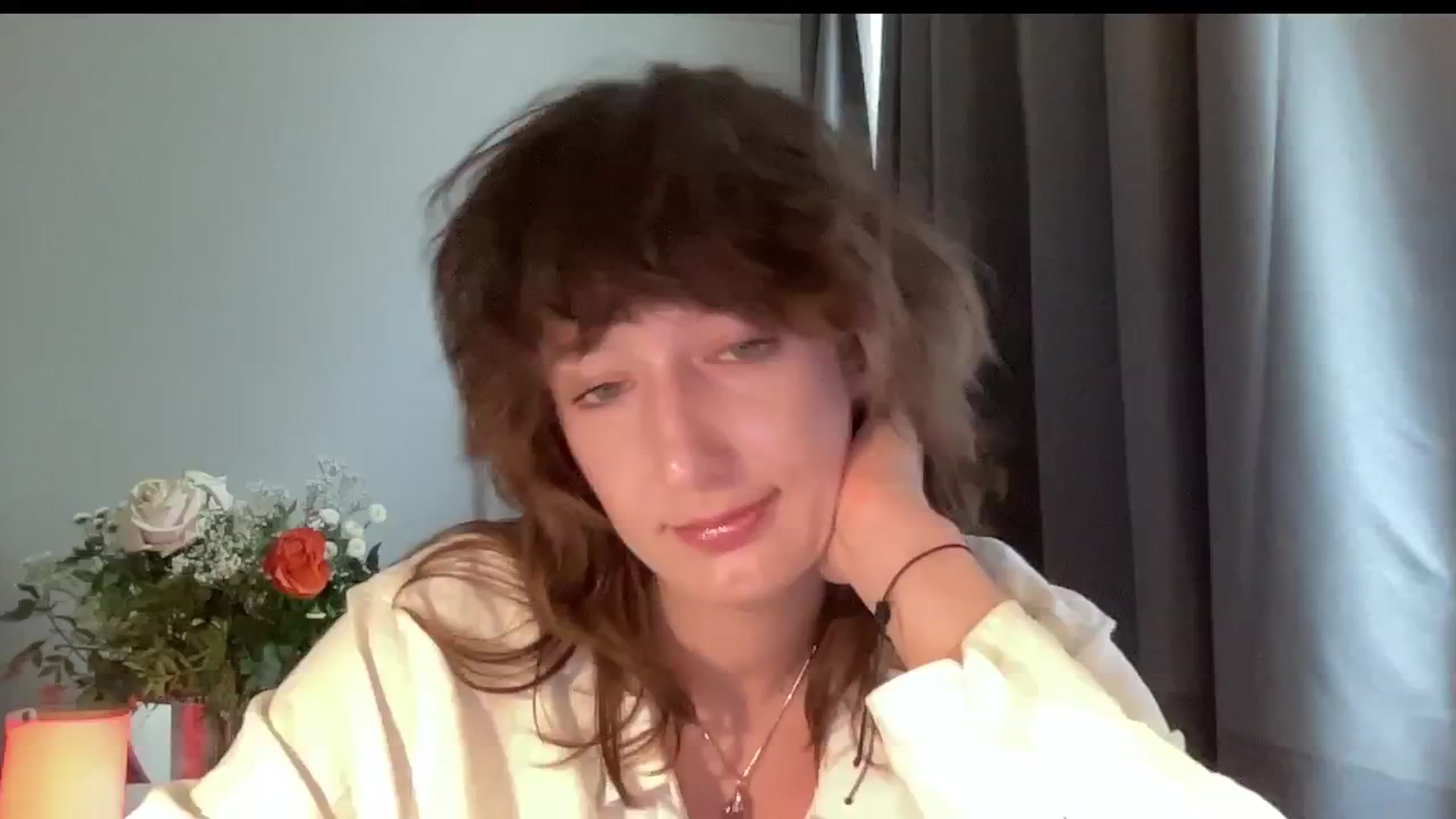 Gallery image thumbnail from LoooneyTunes's myfreecams stream on, 10/18/2024, 14:47 image 18 of 20