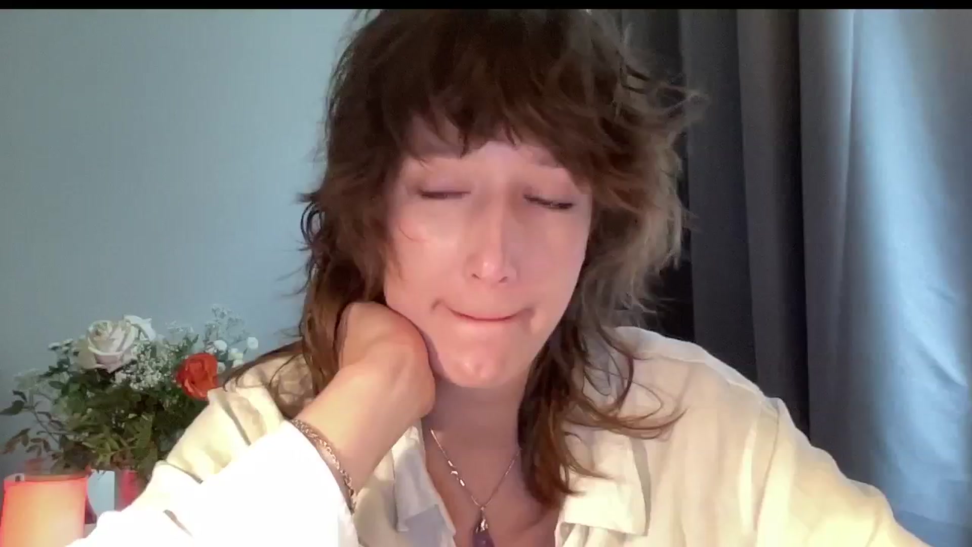 Gallery image thumbnail from LoooneyTunes's myfreecams stream on, 10/18/2024, 14:47 image 17 of 20