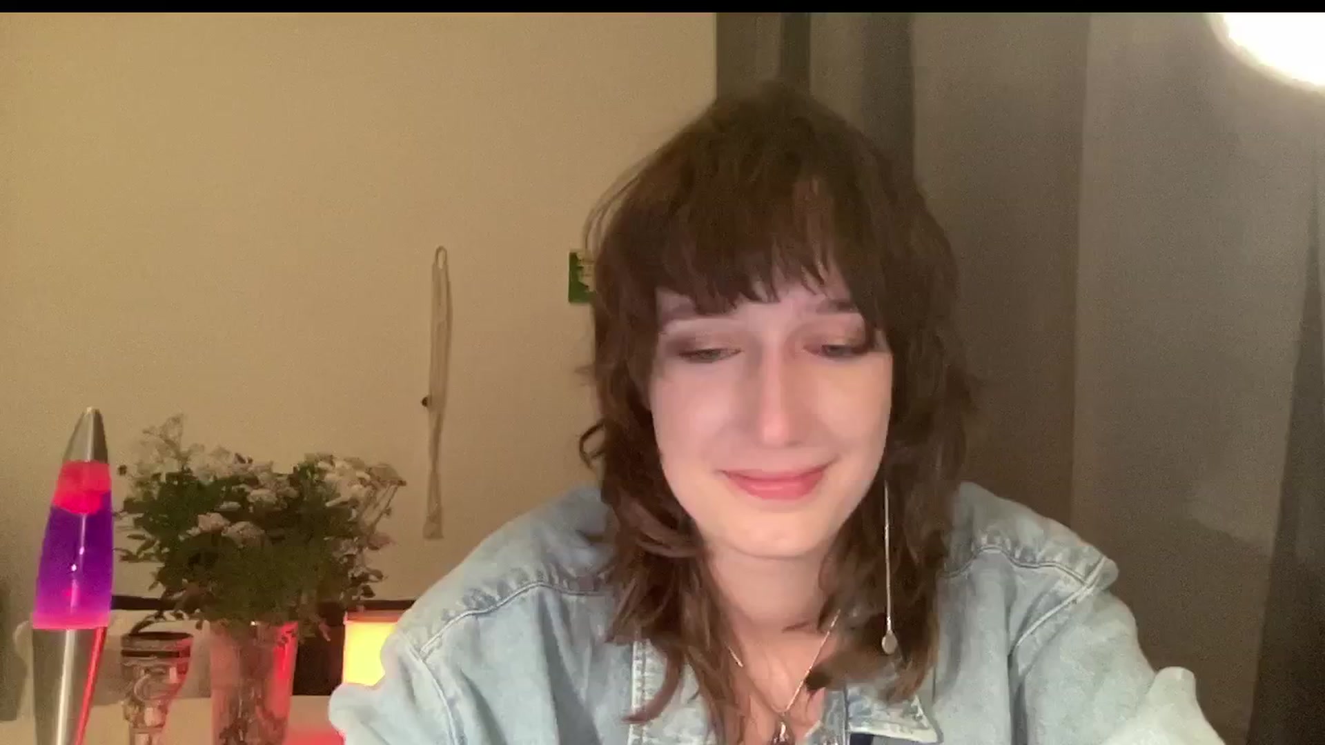Gallery image thumbnail from LoooneyTunes's myfreecams stream on, 10/20/2024, 03:16 image 15 of 20
