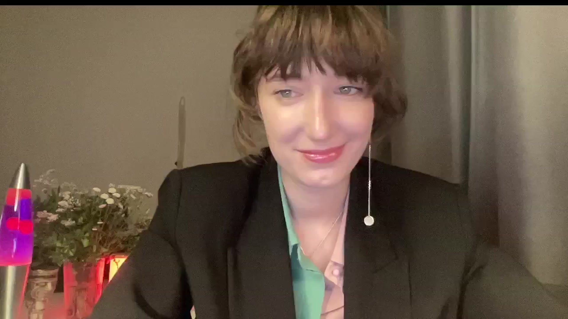 Gallery image thumbnail from LoooneyTunes's myfreecams stream on, 10/23/2024, 19:58 image 12 of 20
