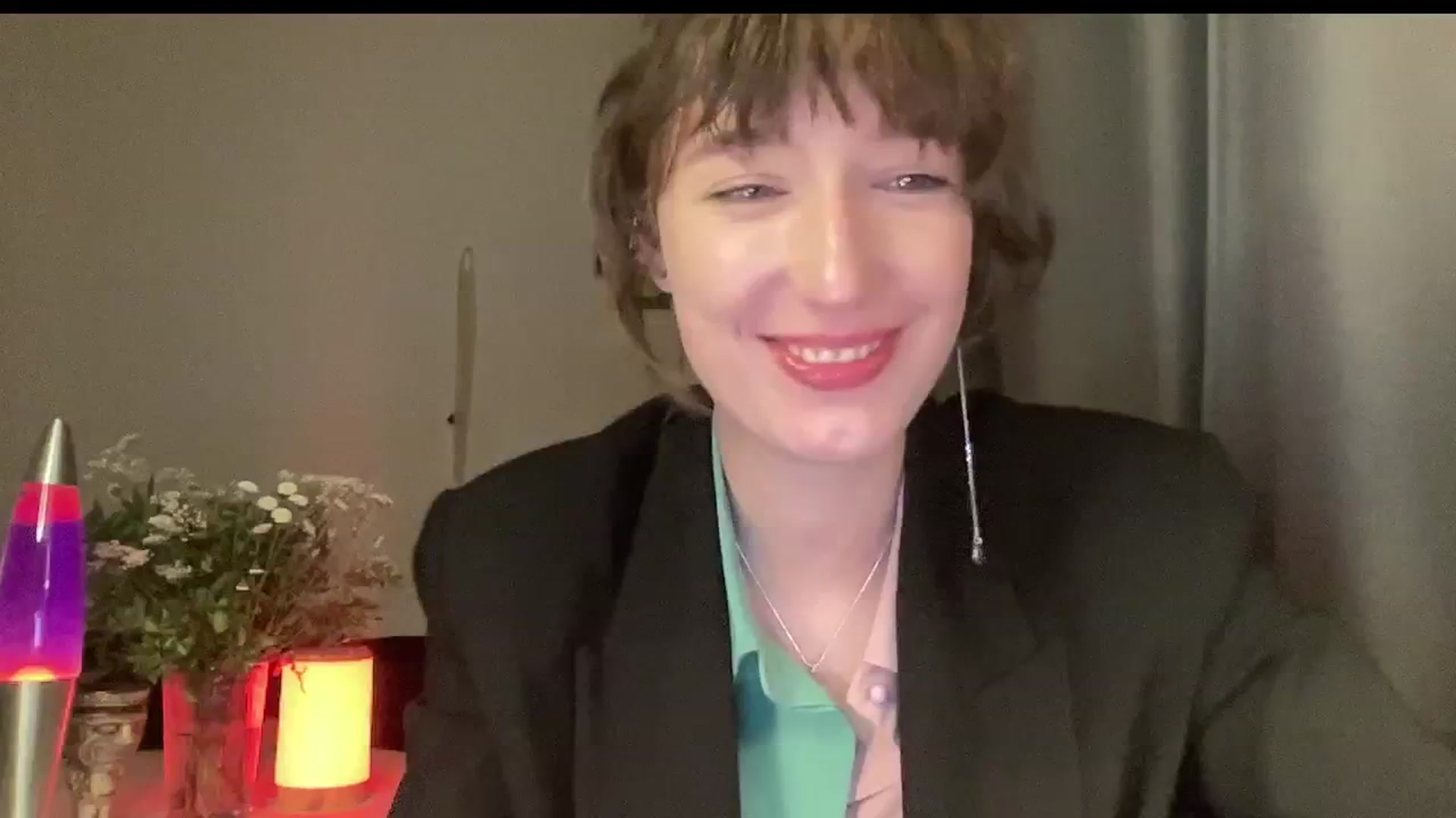 Gallery image thumbnail from LoooneyTunes's myfreecams stream on, 10/23/2024, 19:58 image 2 of 20