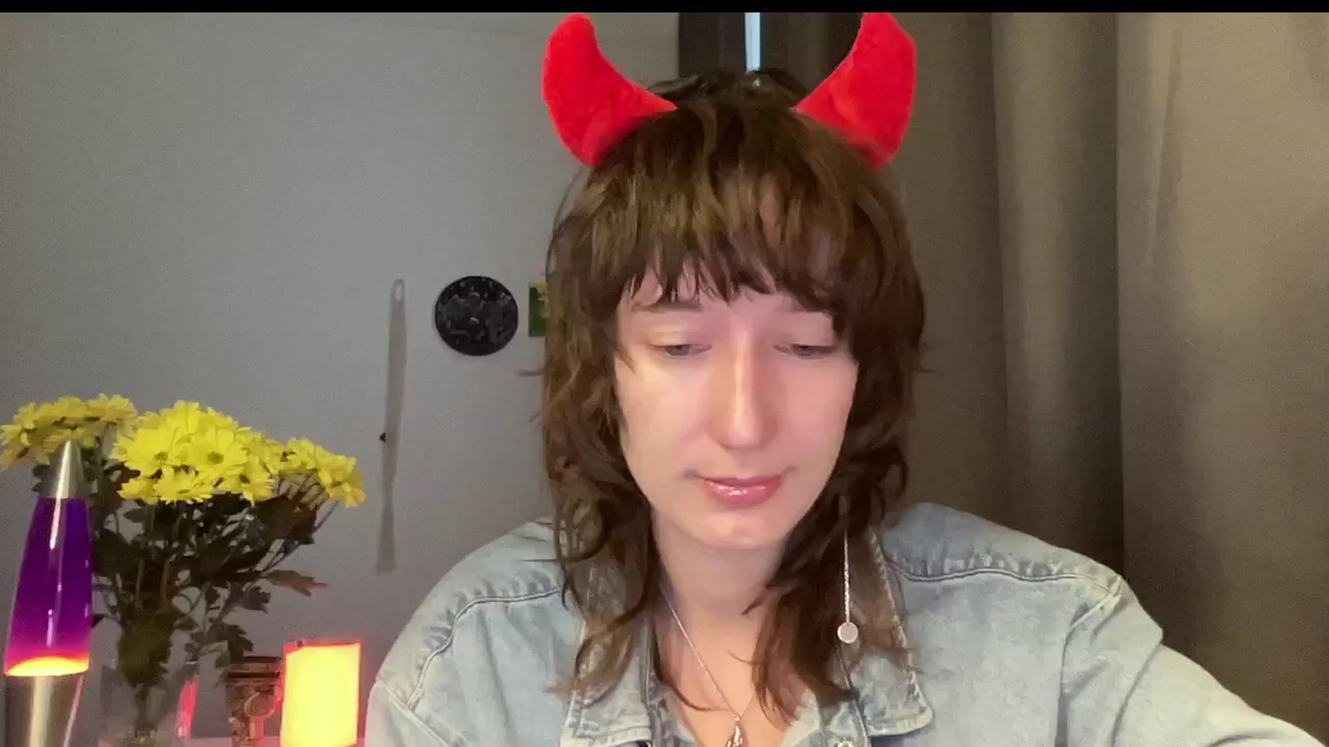 Gallery image thumbnail from LoooneyTunes's myfreecams stream on, 10/27/2024, 14:18 image 15 of 20